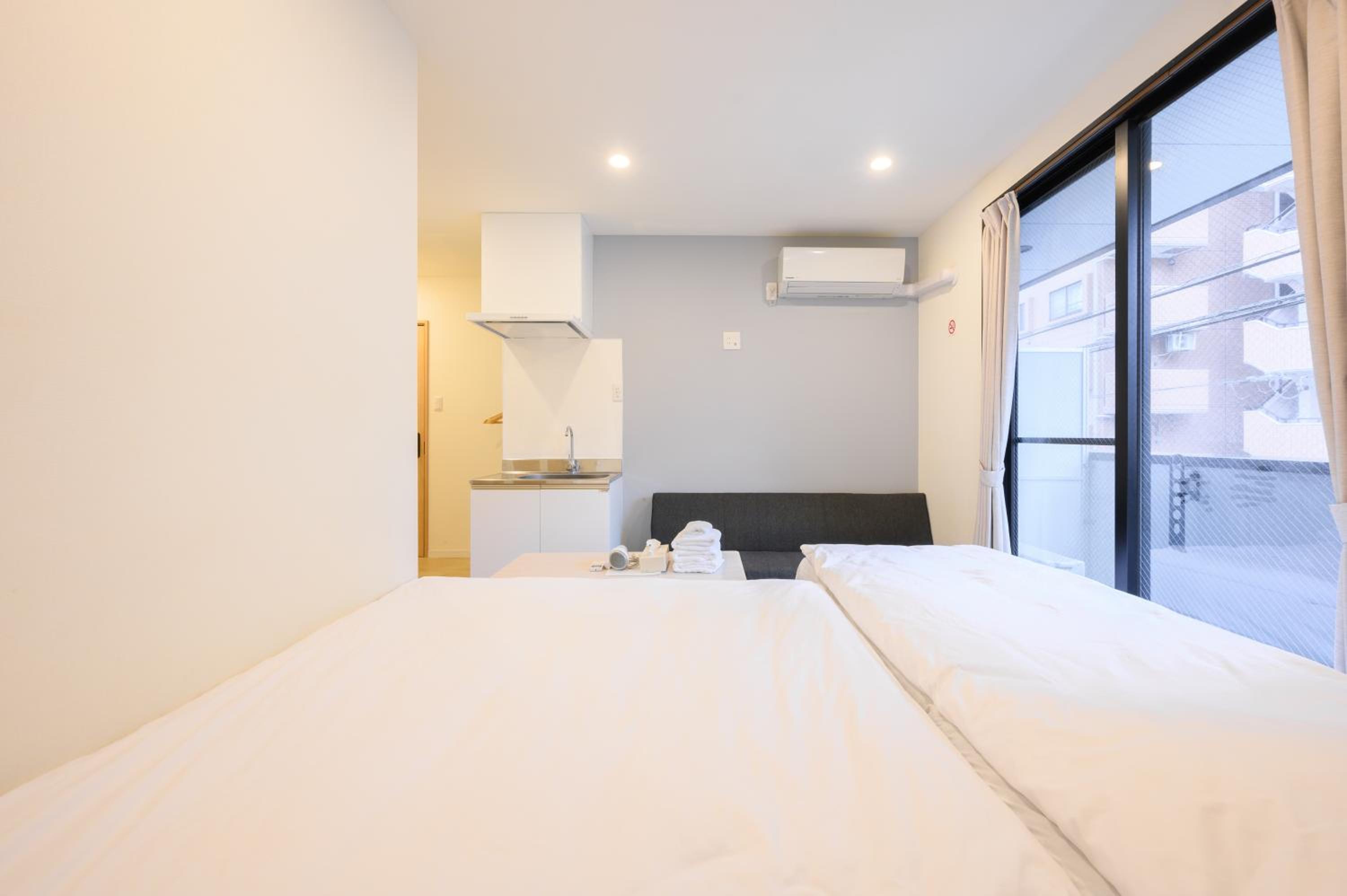 Basic Triple Room photo 1