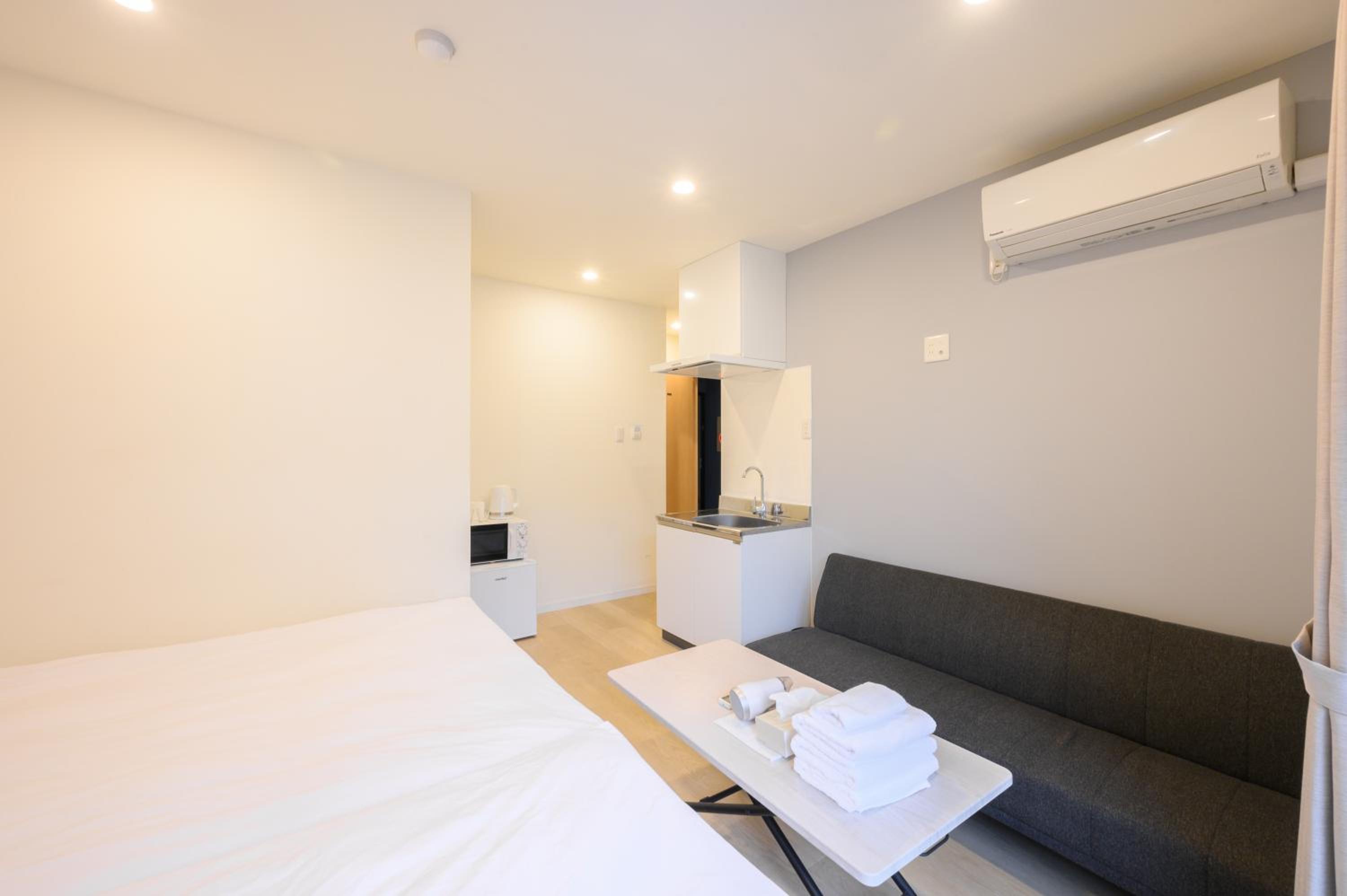 Basic Triple Room photo 1