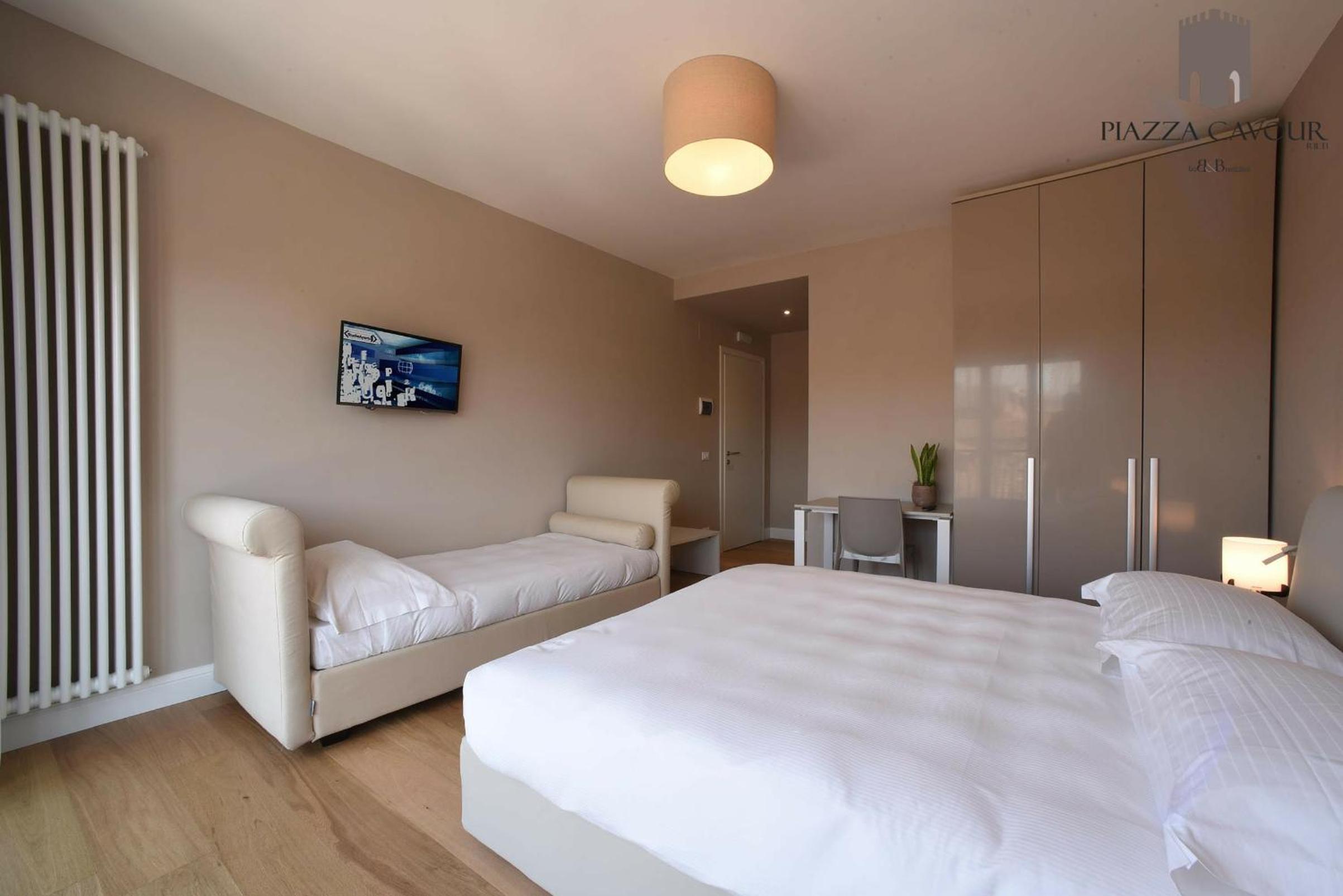 Comfort Triple Room with Shower - Photo 6