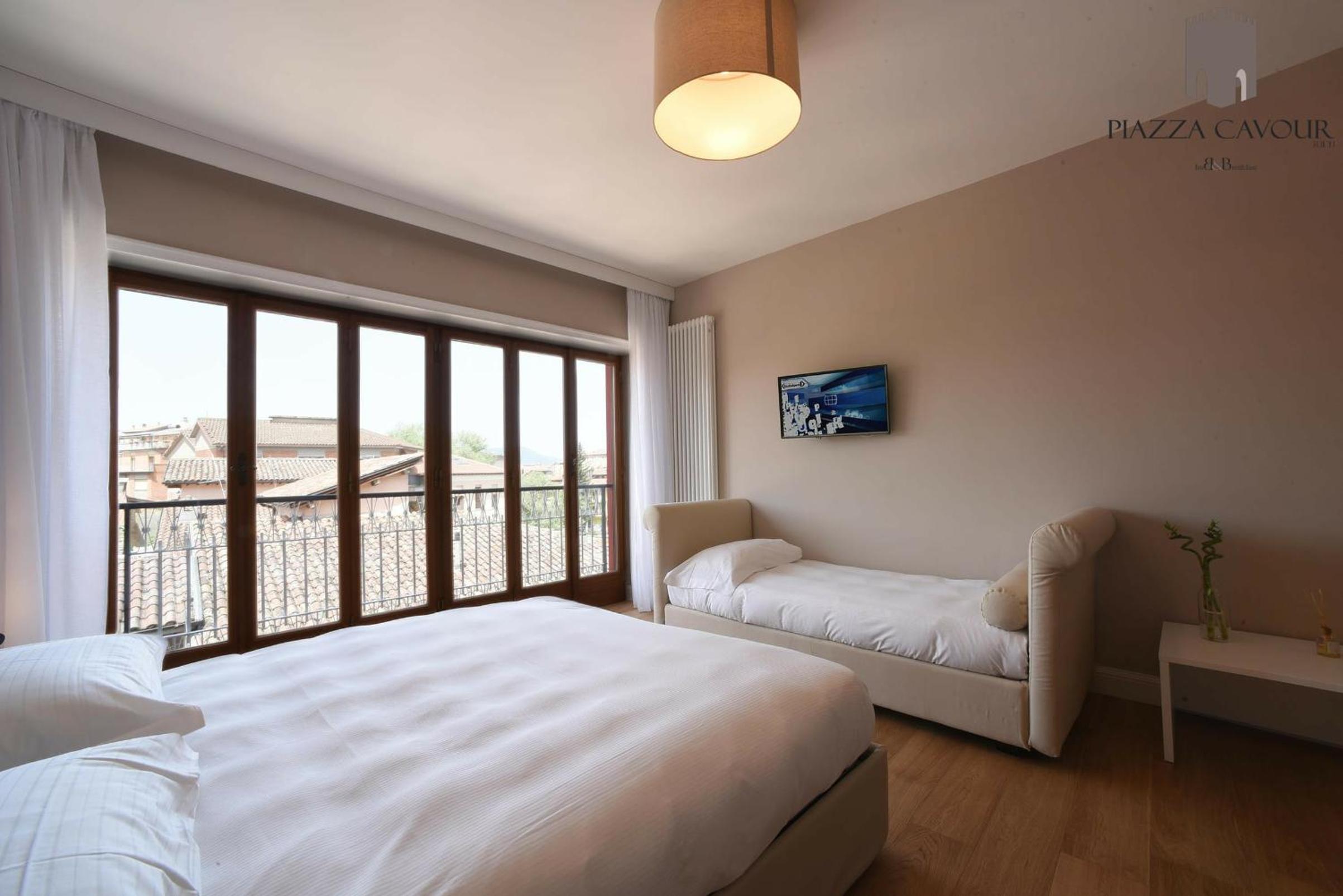 Comfort Triple Room with Shower - Photo 5