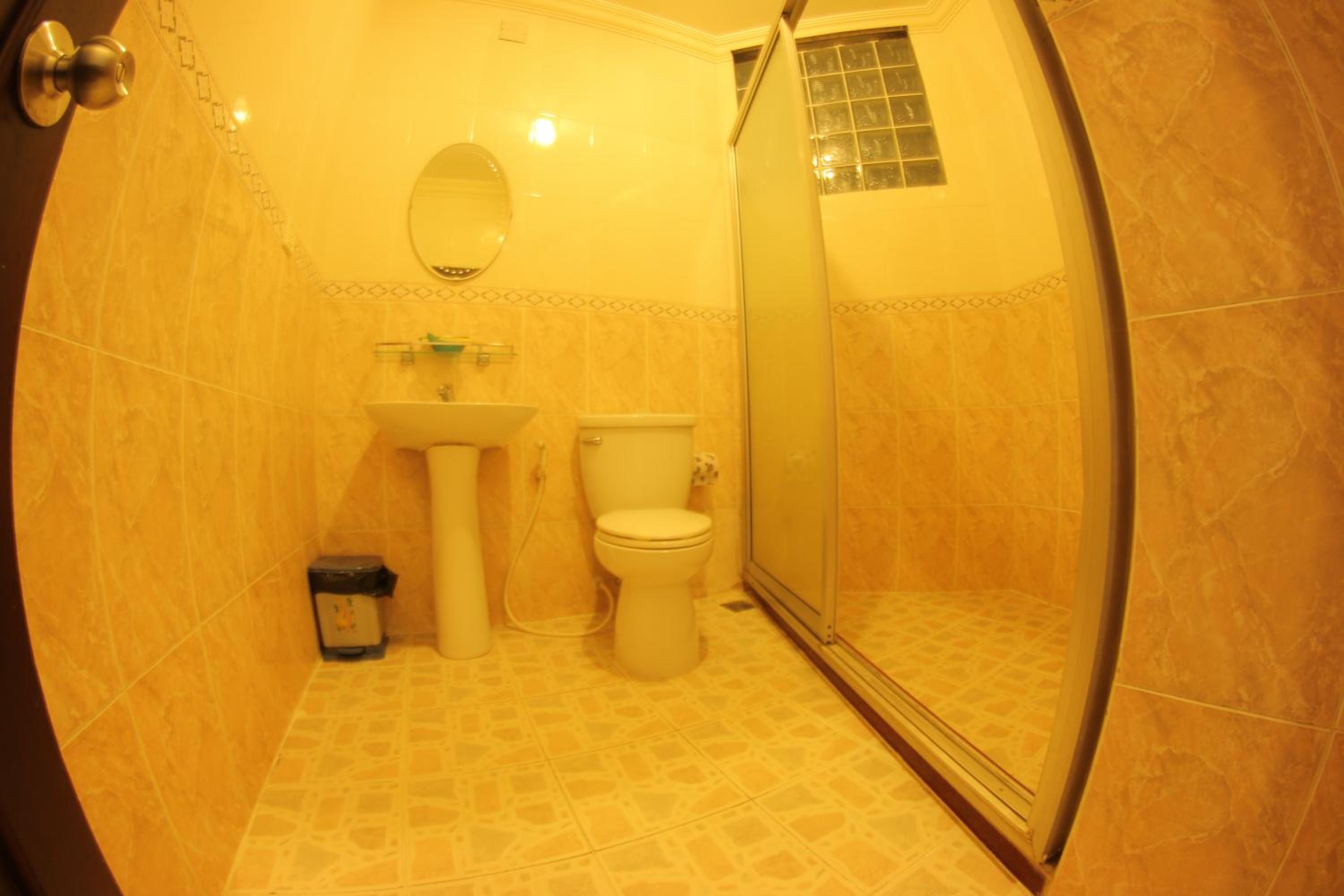 Standard Twin Room photo 2