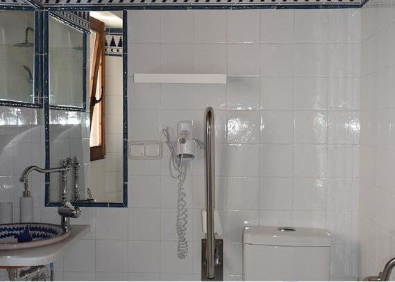 Apartment with Terrace photo 3