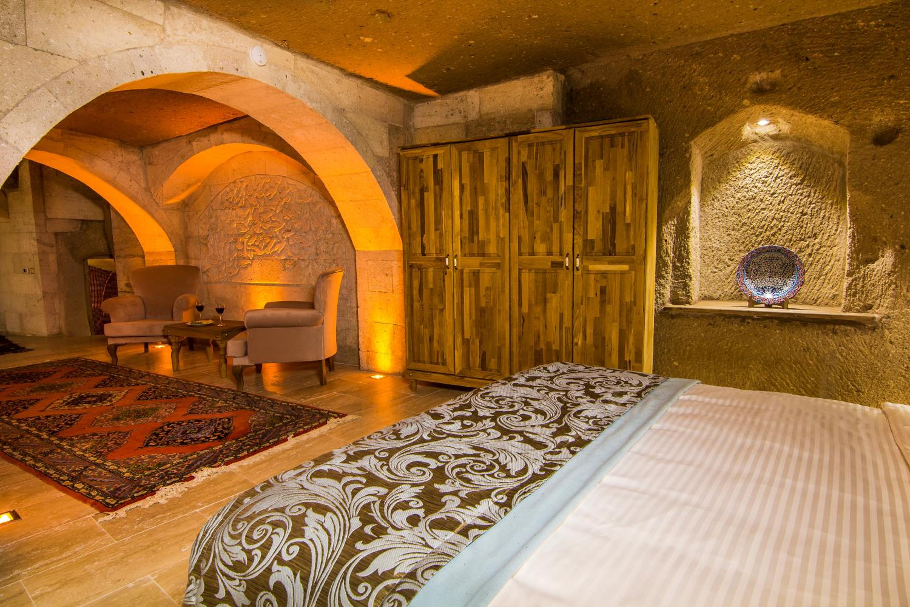 Familiy Cave Suite  - Photo 13