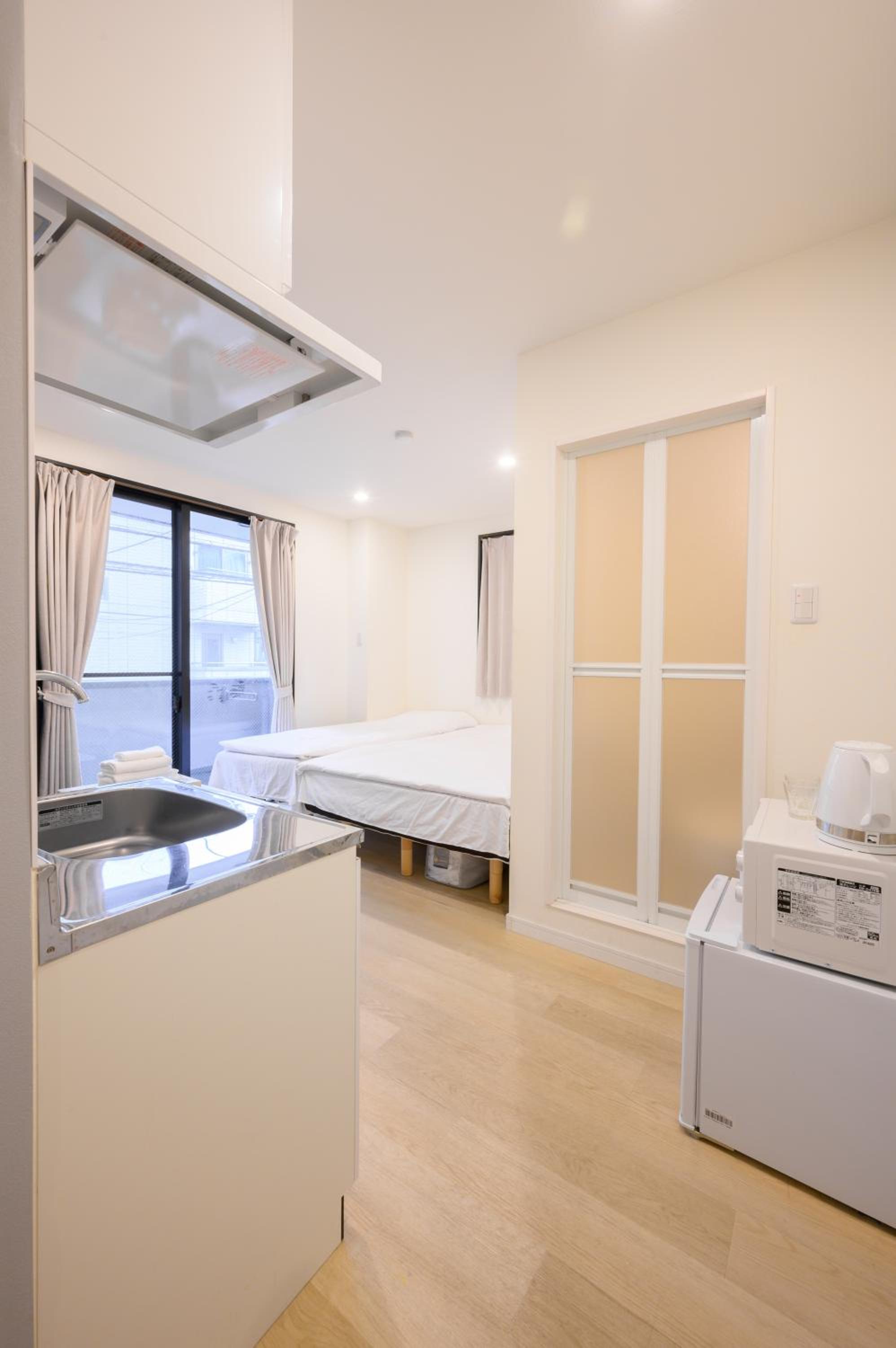 Basic Triple Room photo 1