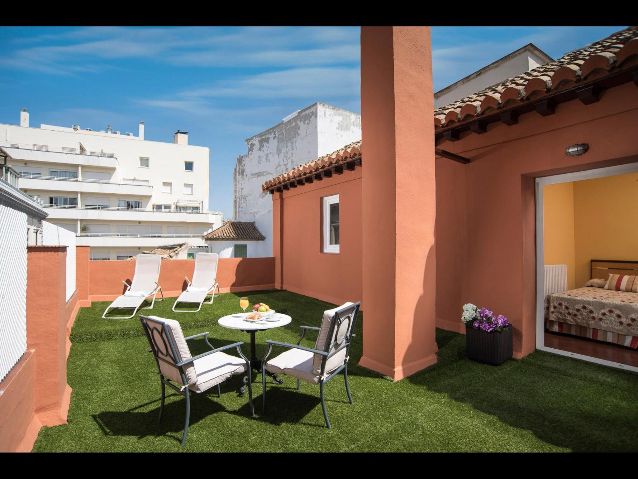 Twin Room with Terrace - Photo 7