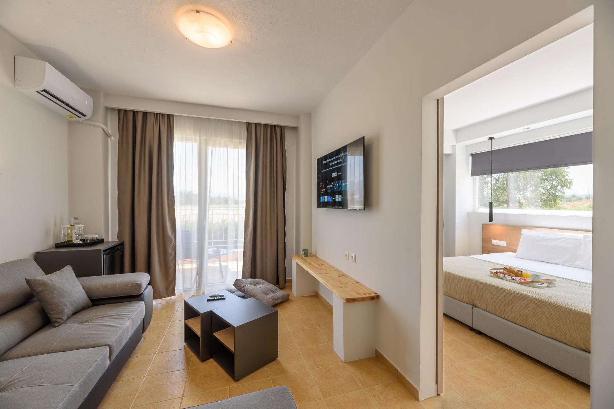 Family Suite - Photo 1
