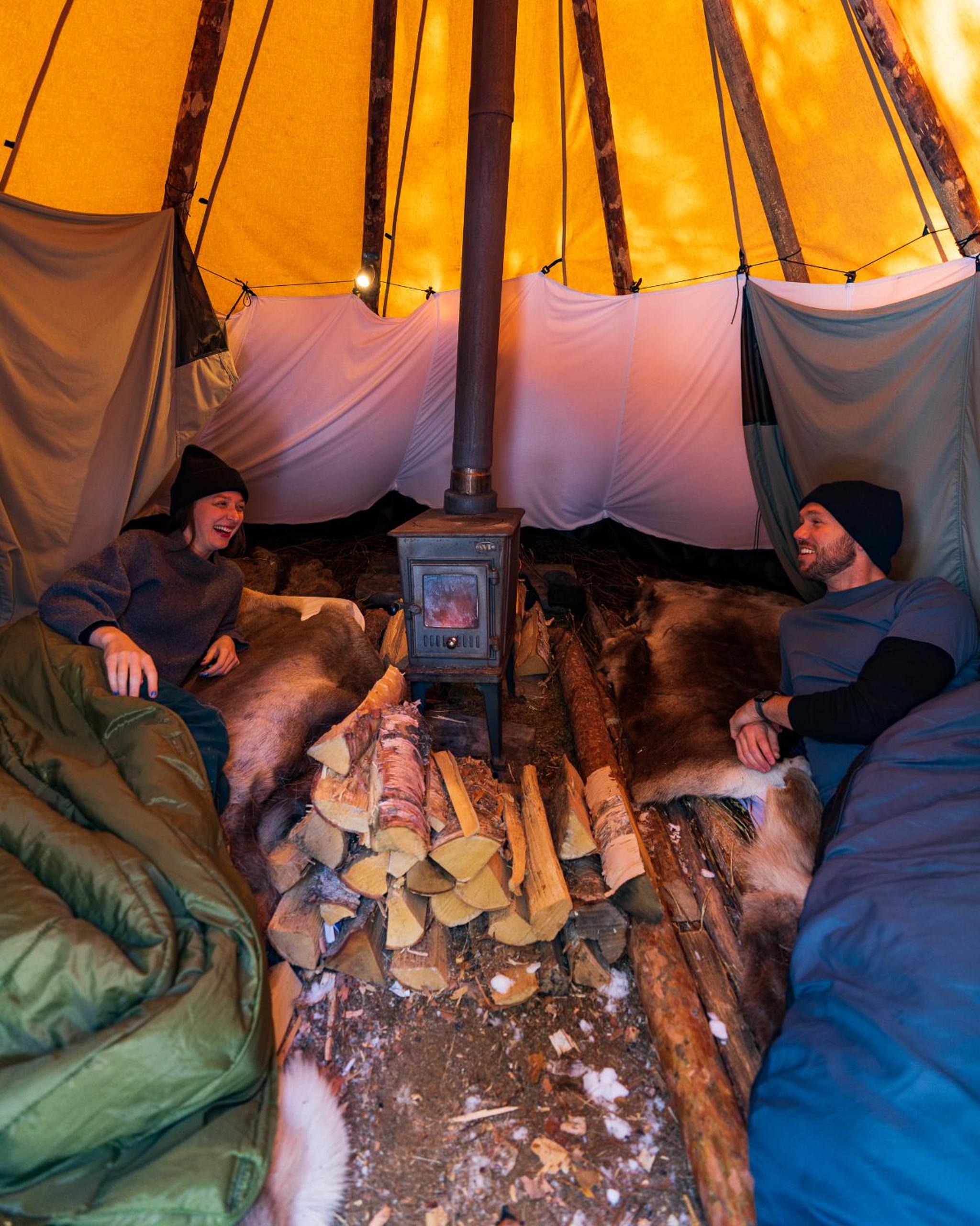 Tent - Photo 3