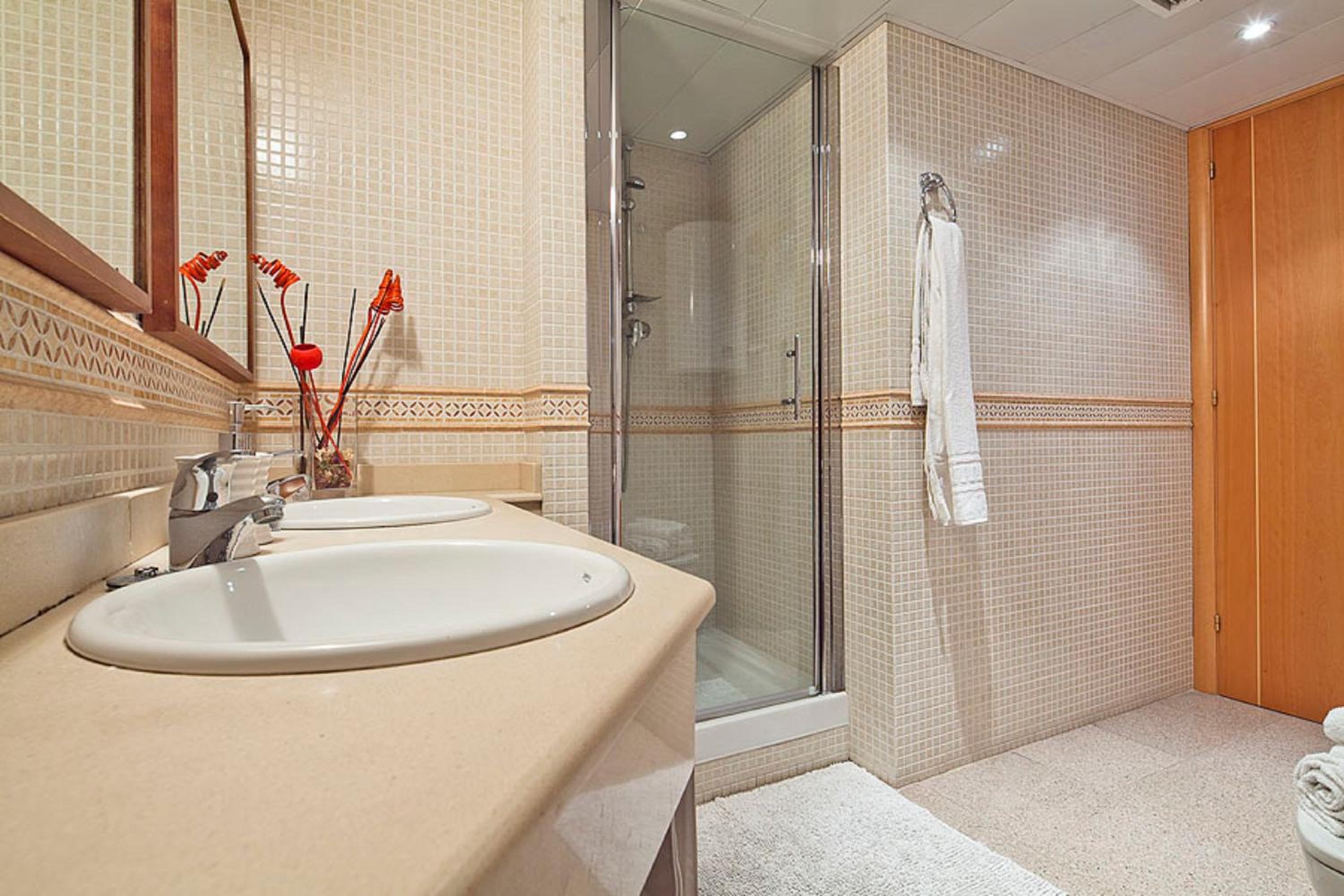 Two-Bedroom Apartment with Balcony (6 Adultos) photo 2