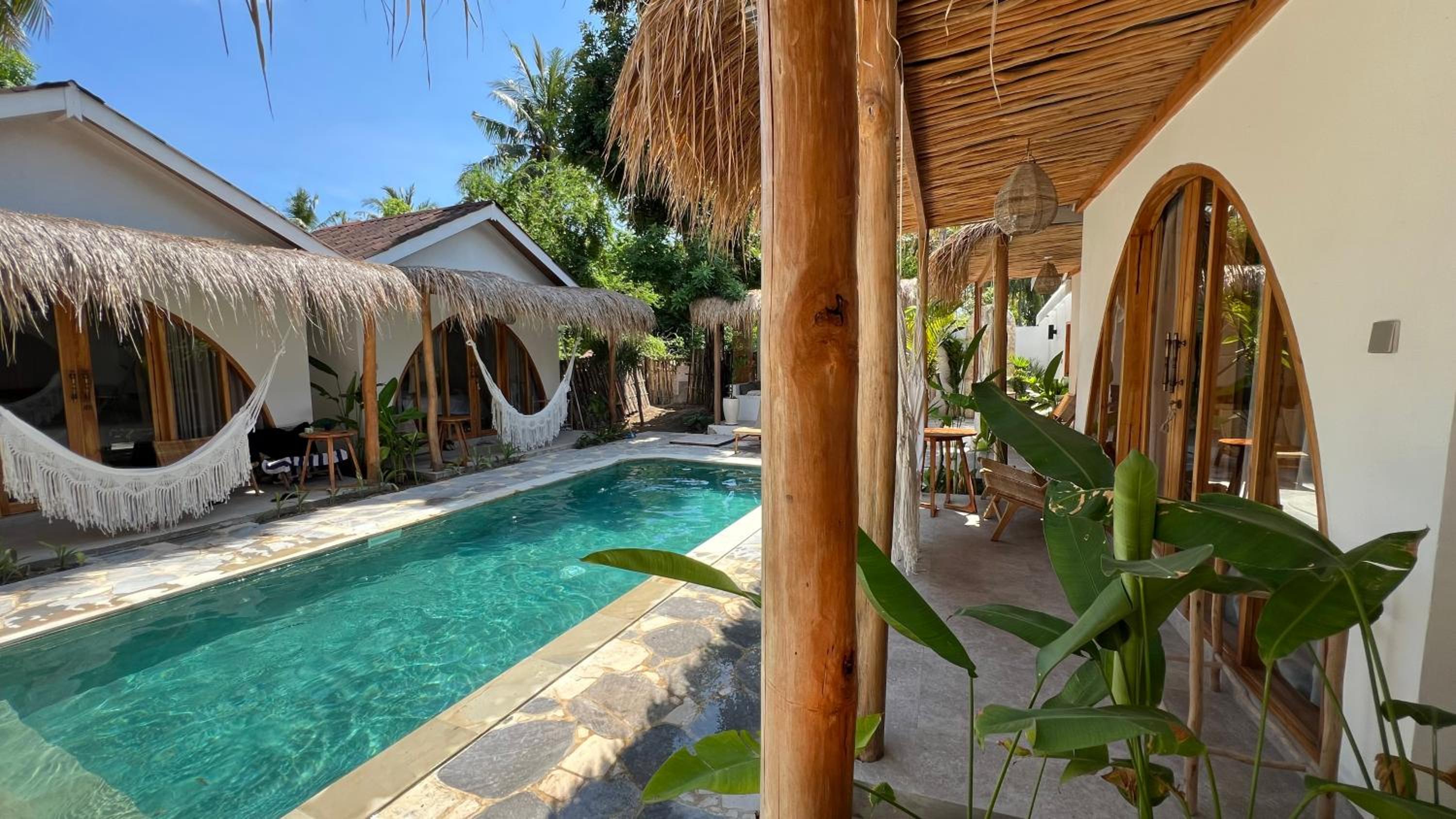 Deluxe Bungalow - Photo 3