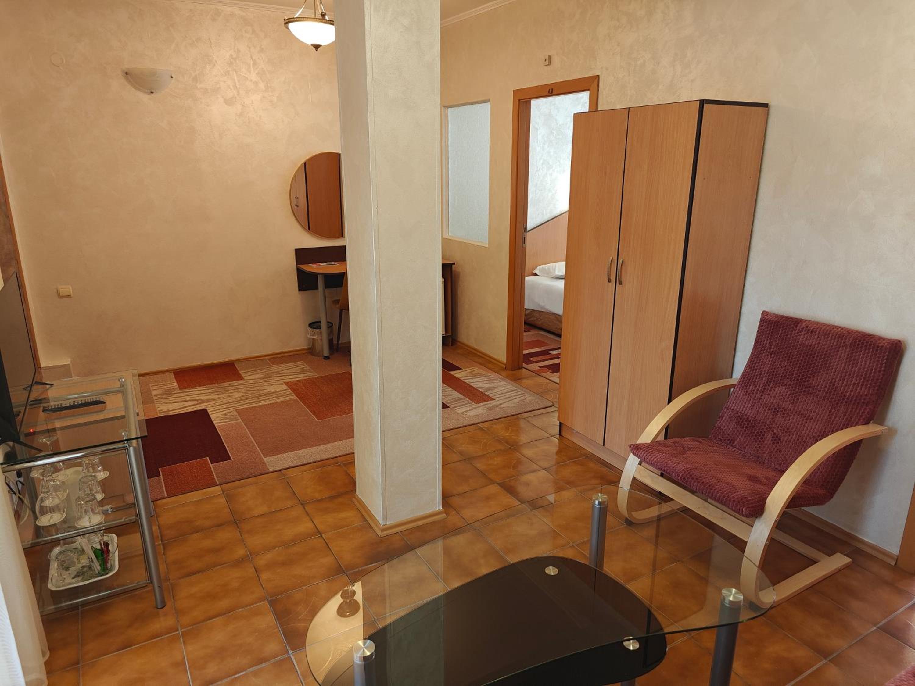 Deluxe Suite photo 3