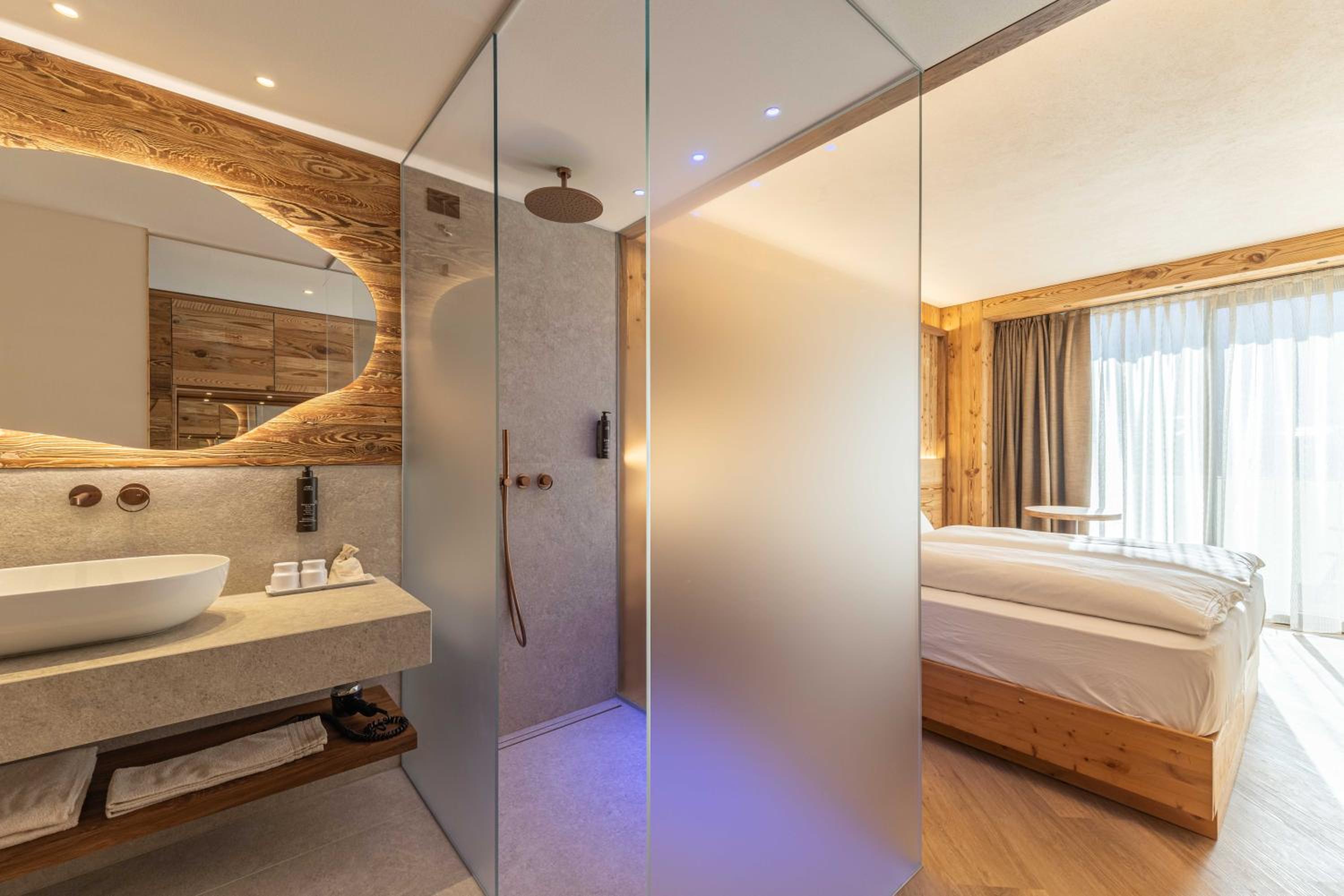 Double or Twin Room with Spa Access photo 2