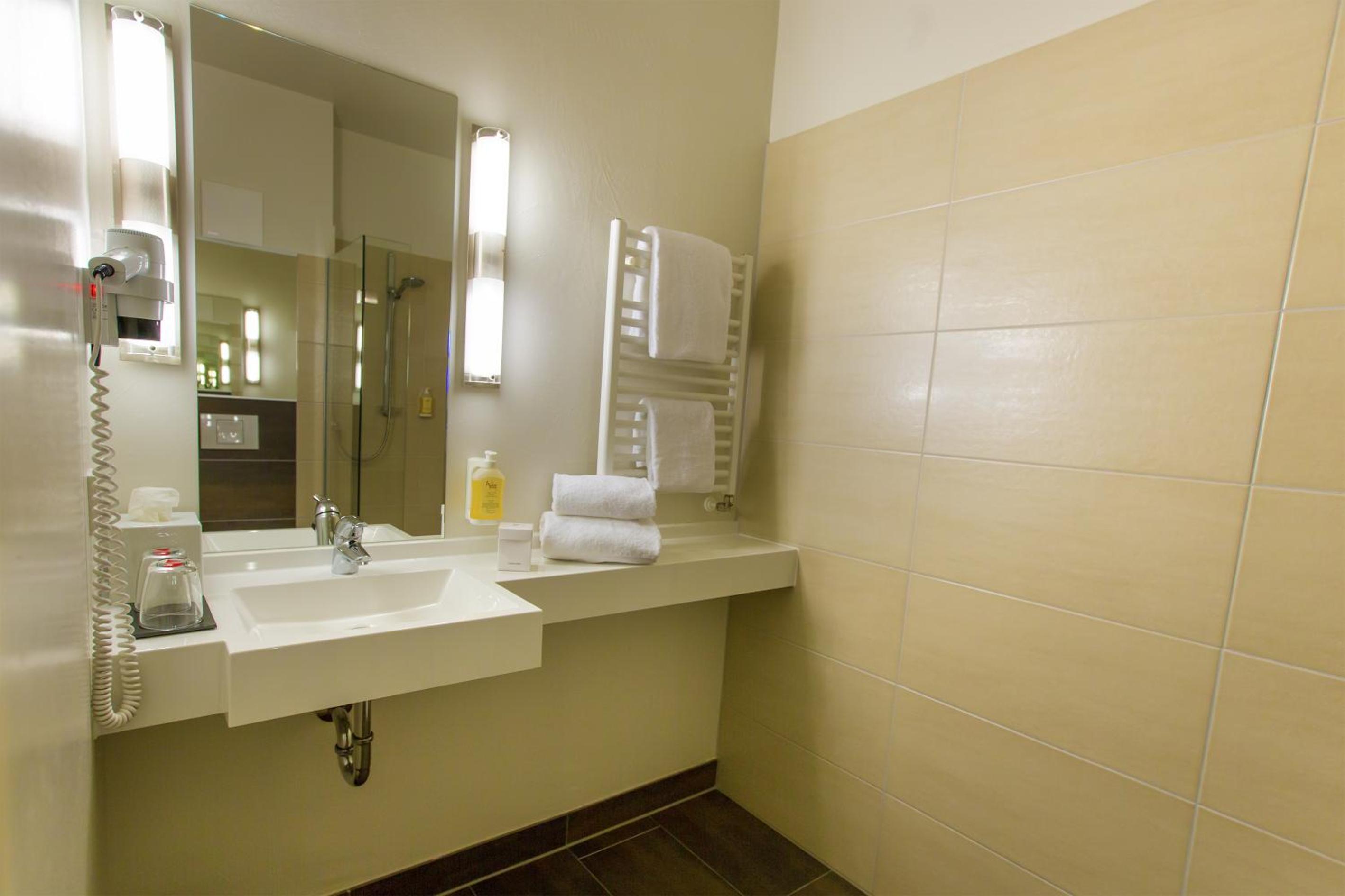 Double Room - Photo 2