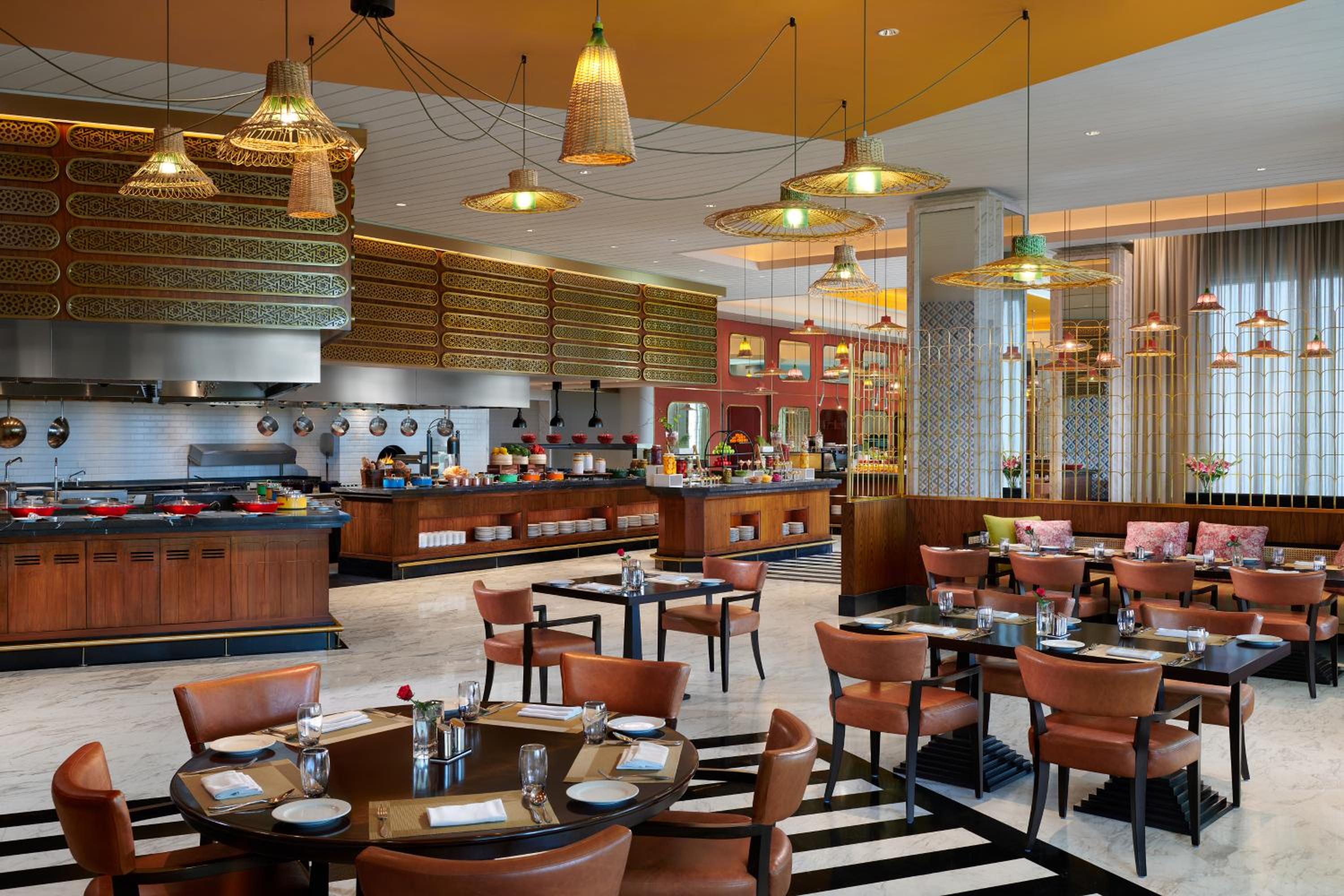 Deluxe Twin Horizon View - 15% Discount on Food & Beverages - 1000 Credit points for SPA per room per stay