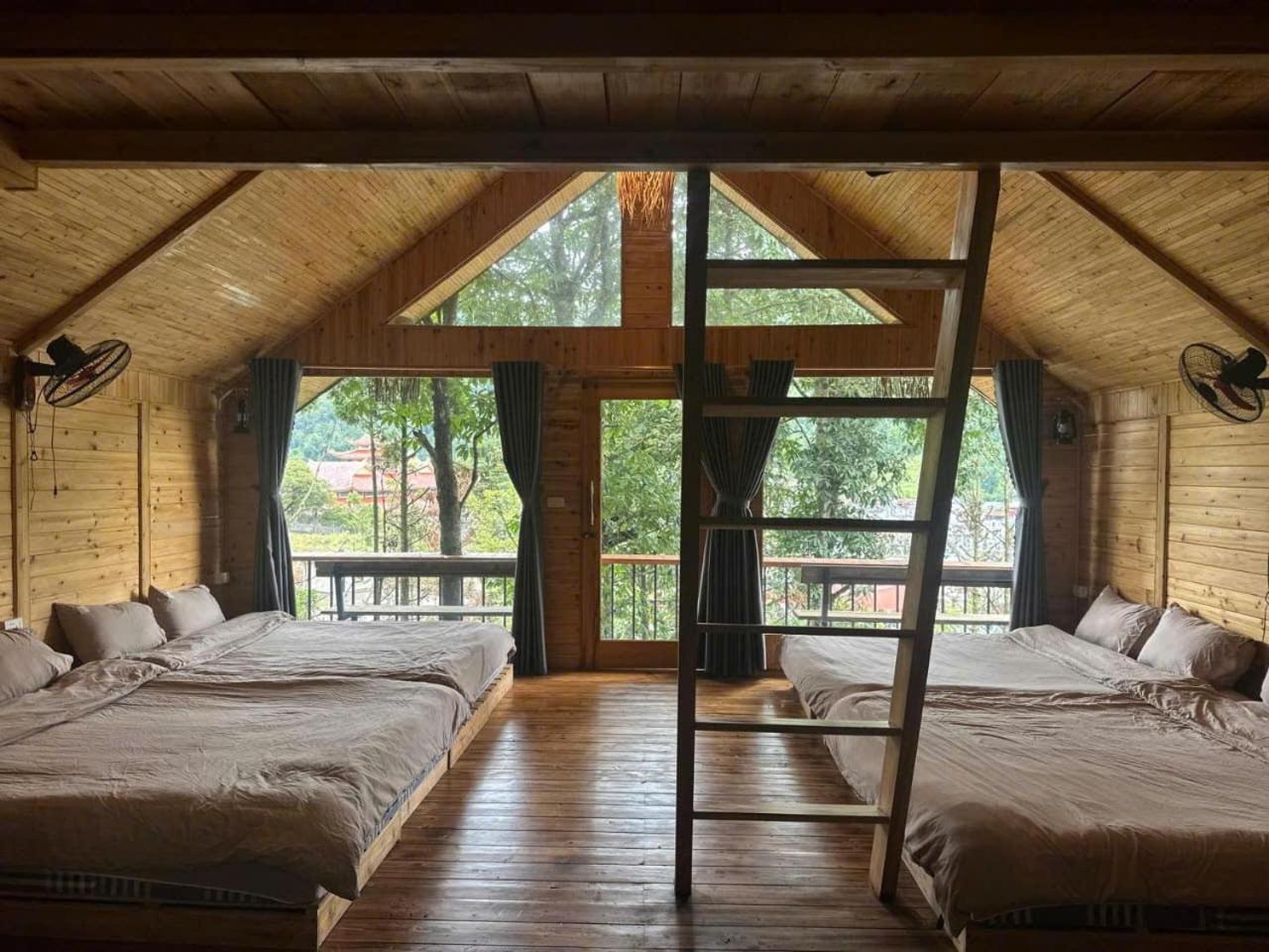 Loft - Photo 1