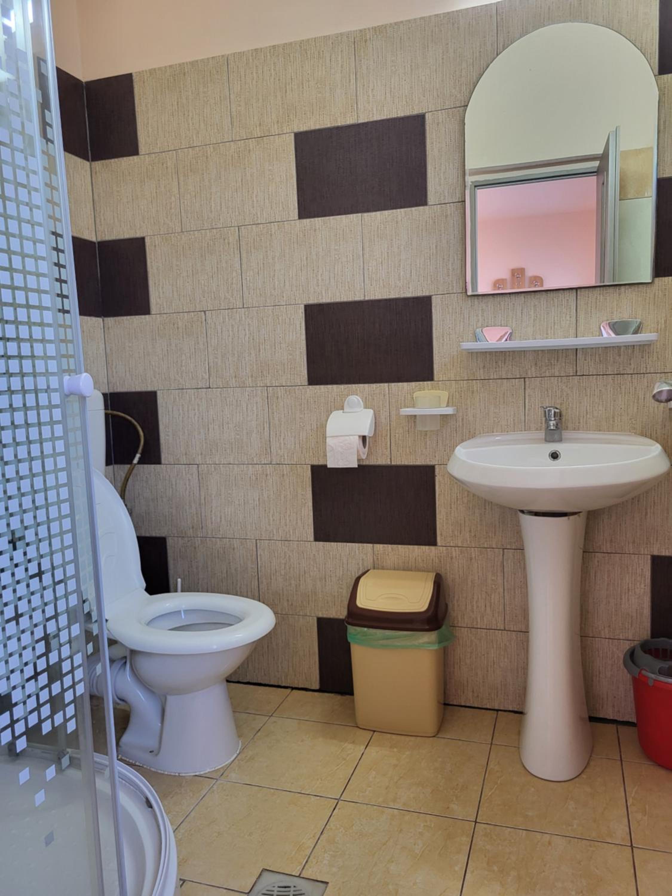 Deluxe Family Suite photo 1