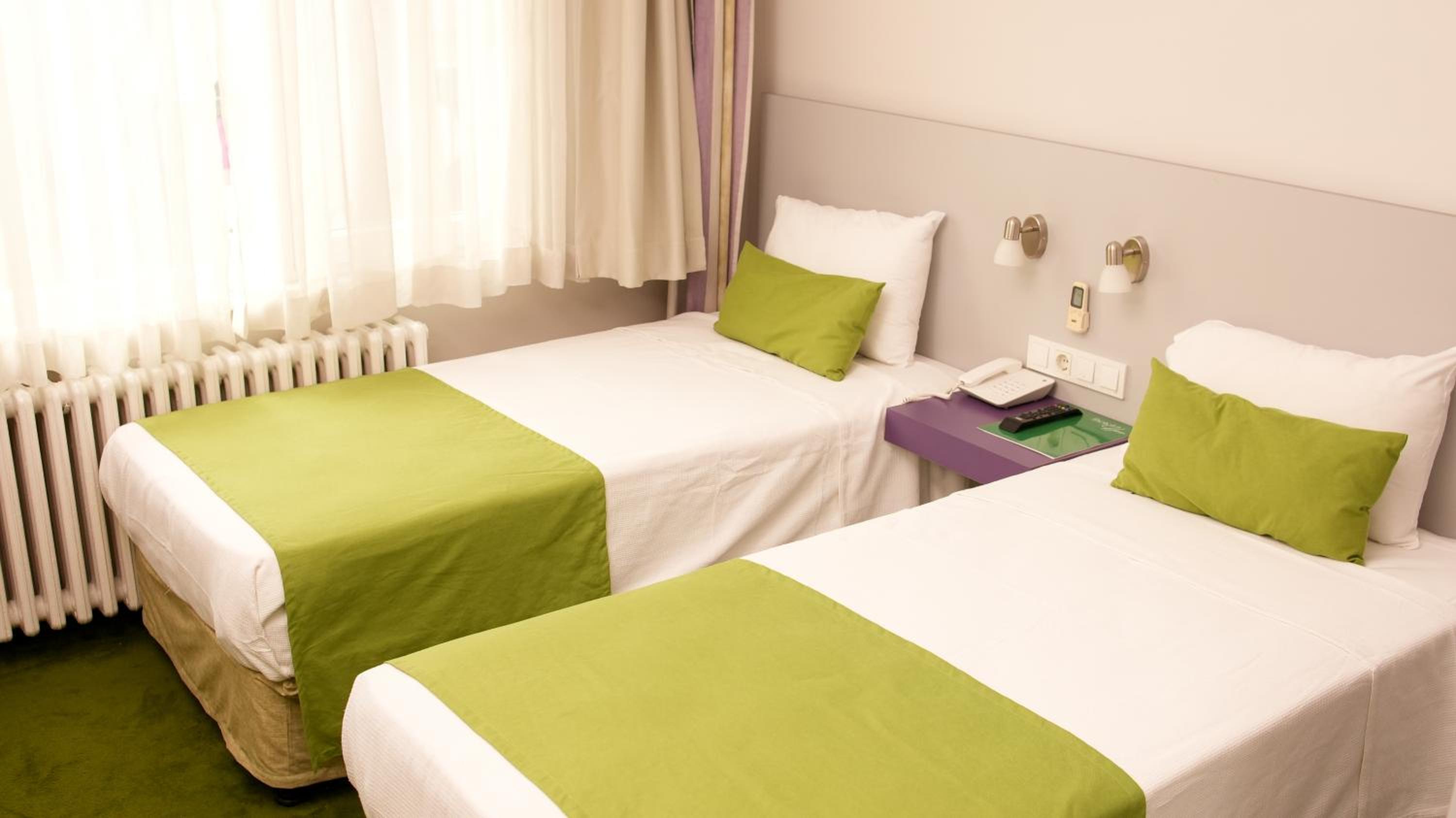 Twin Room photo 2