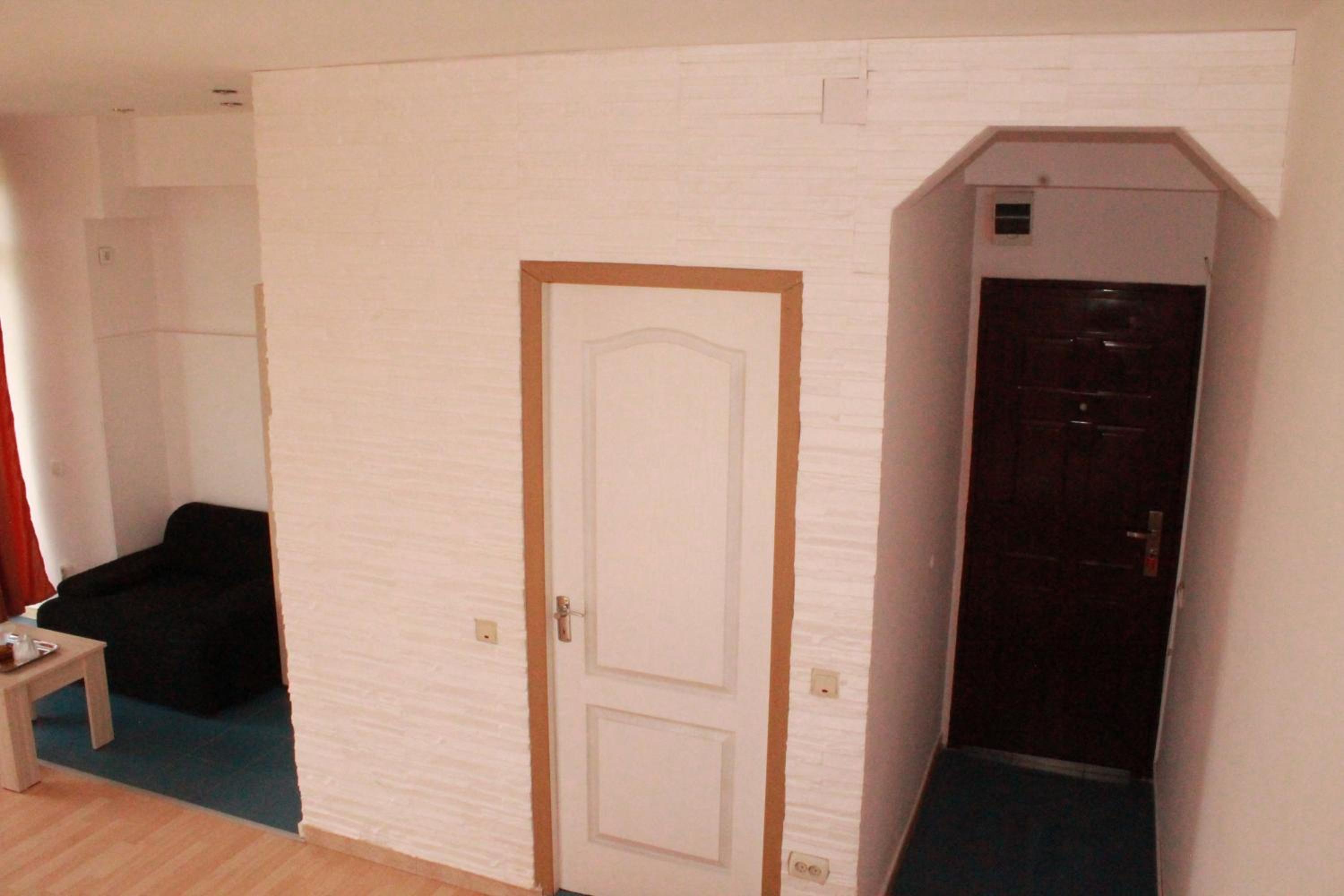 Standard Double Room - Photo 7