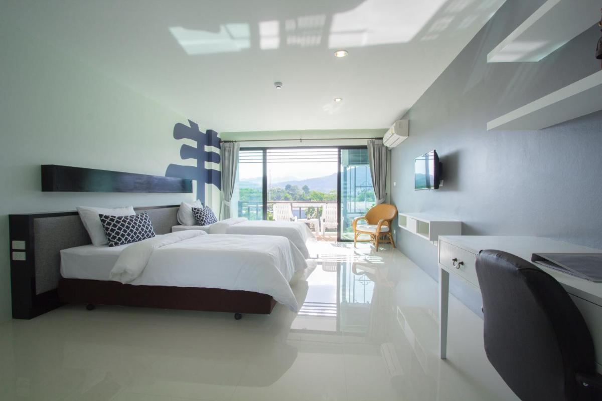Deluxe Double or Twin Room with Mountain View photo 1
