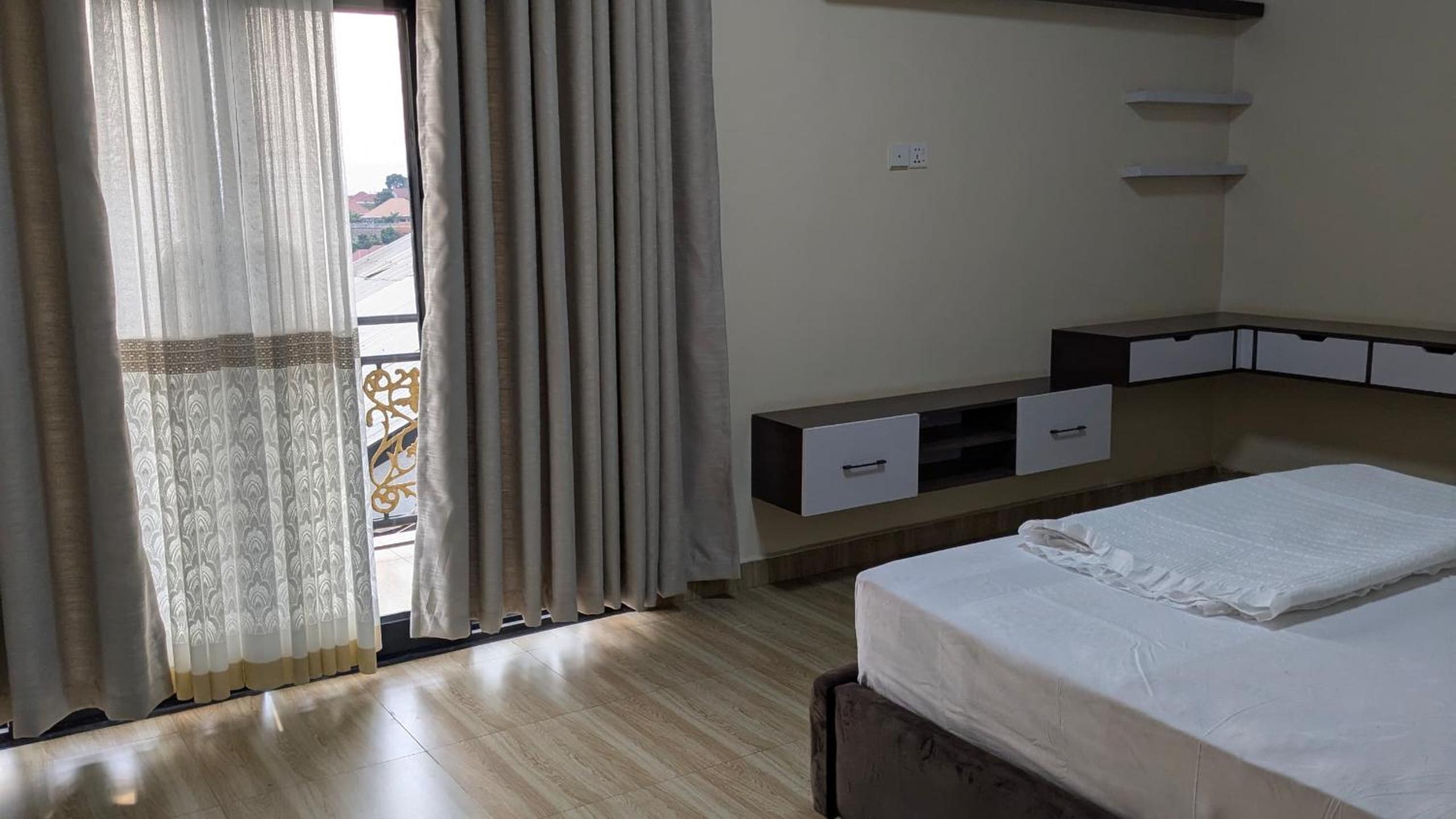 Double Room photo 3