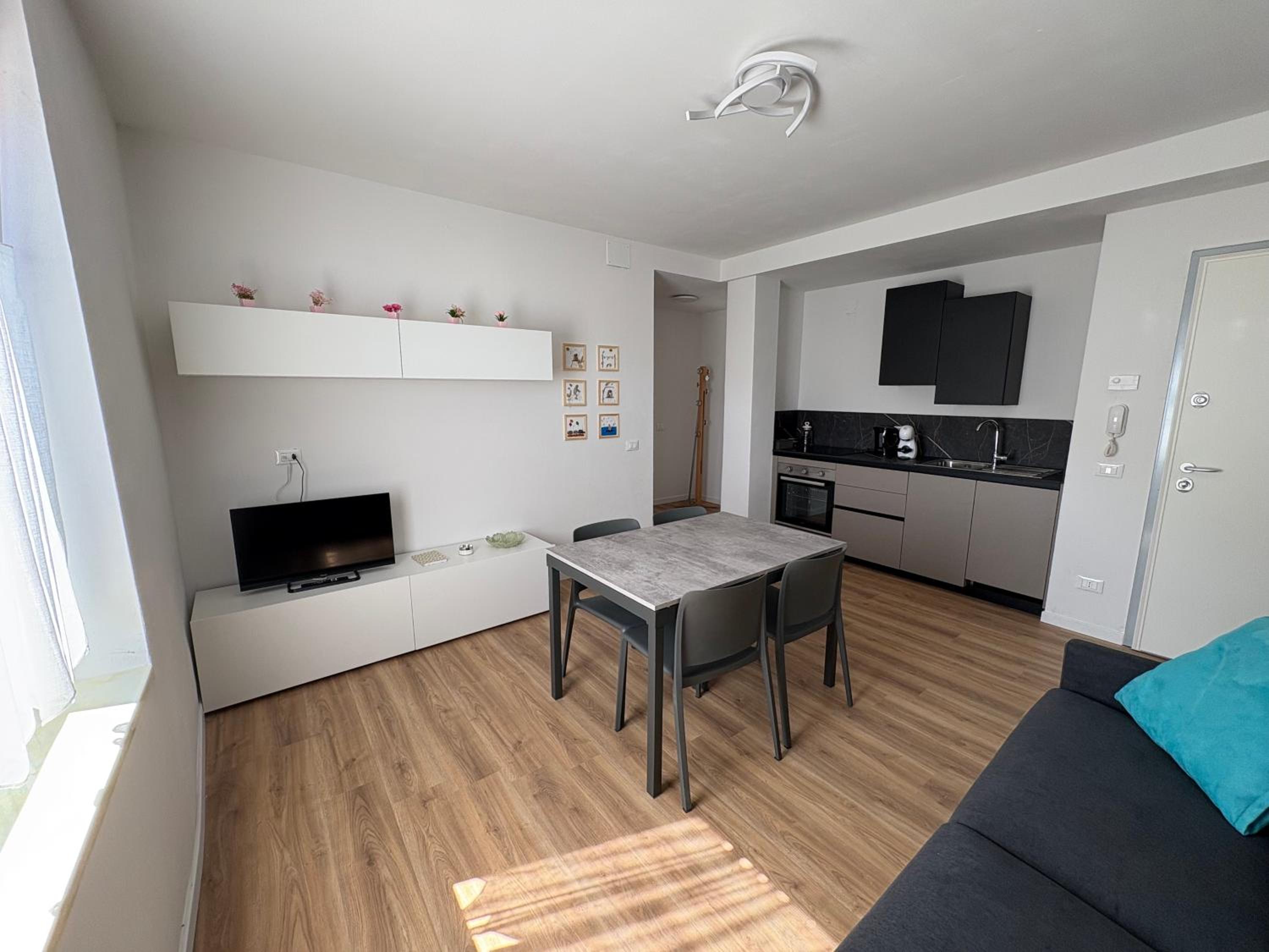 Apartment photo 3