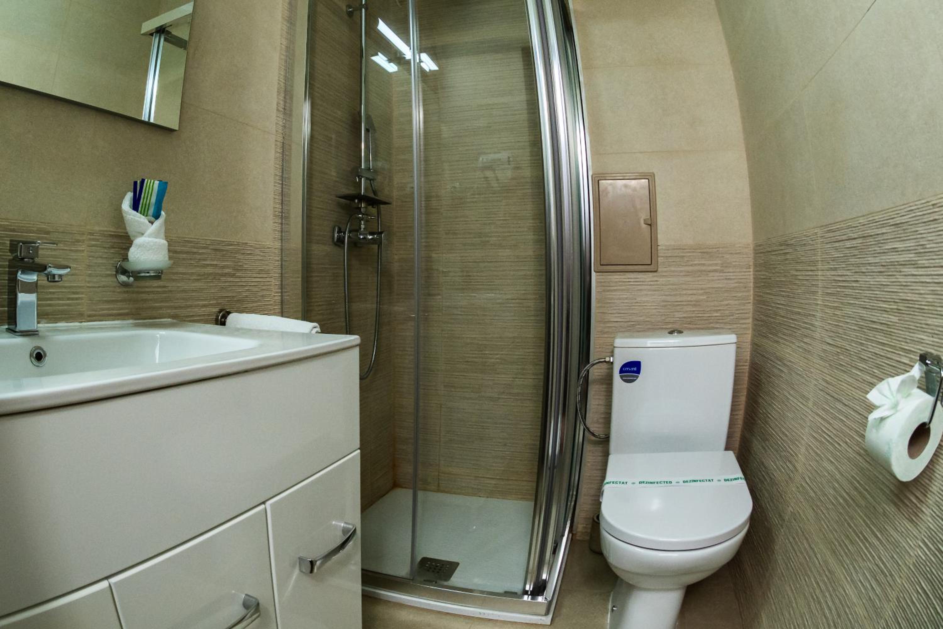 One-Bedroom Suite - Photo 24