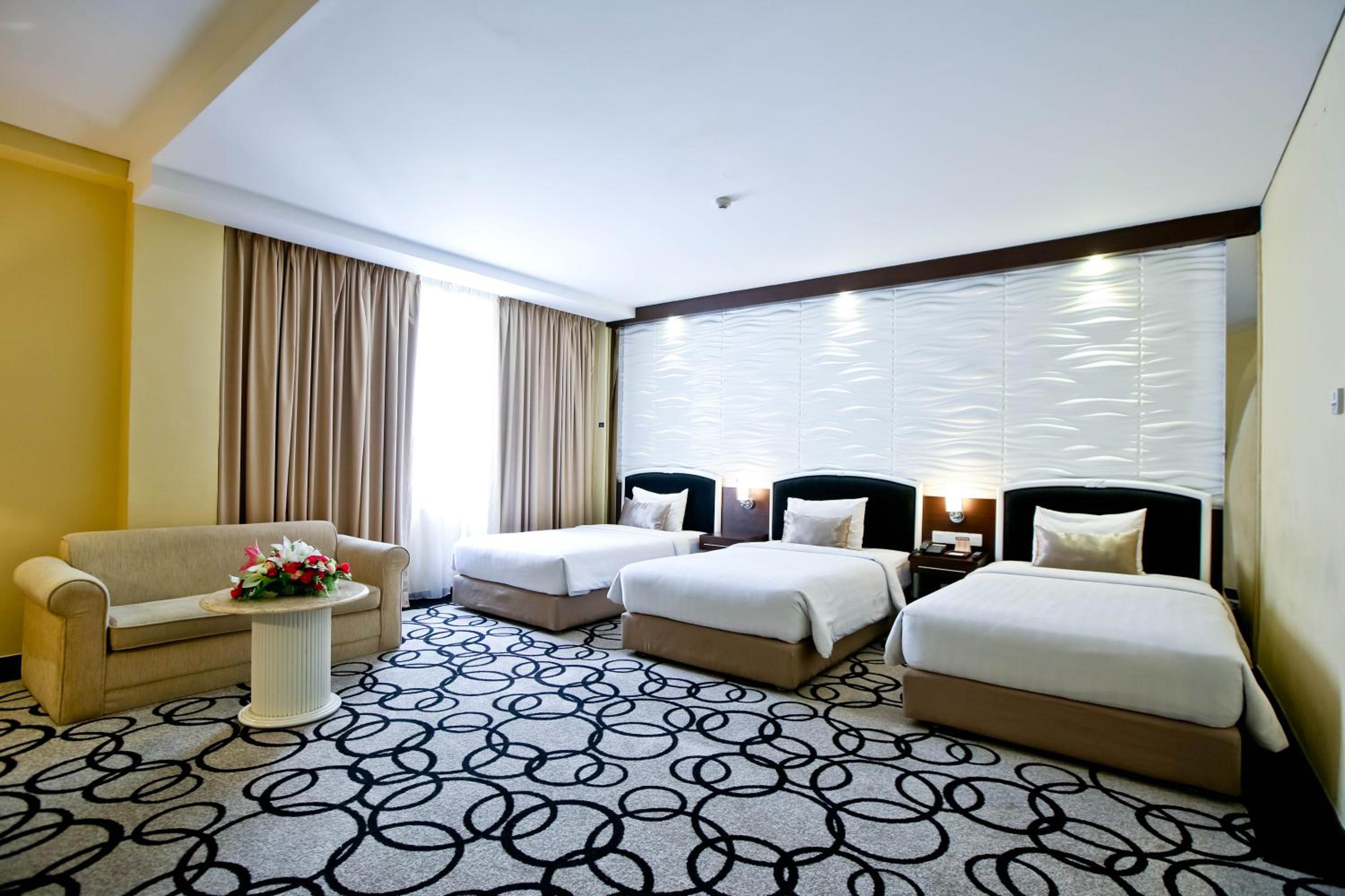 Superior Triple Room