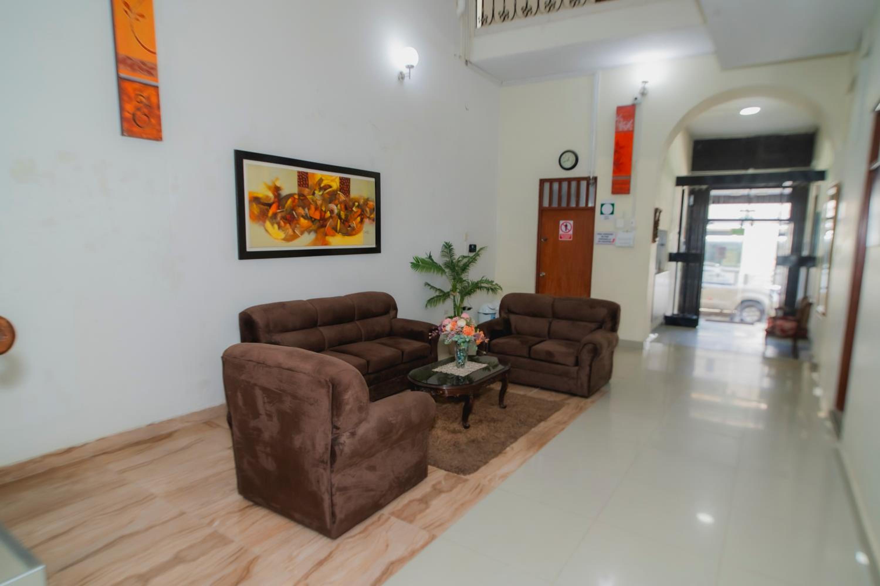 Single Room with Private Bathroom