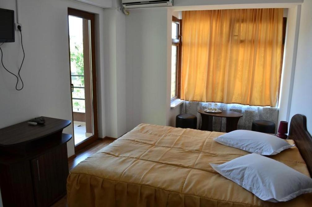 Double or Twin Room with Balcony
