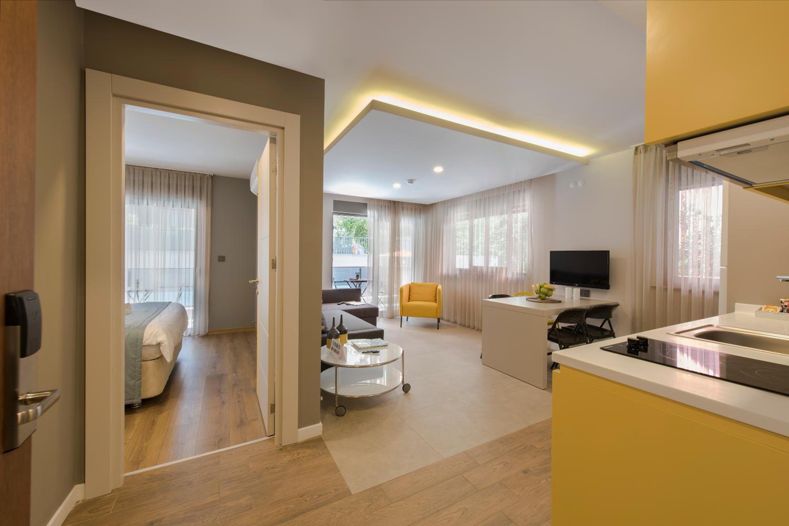 One-Bedroom Apartment (Garden Suite)
