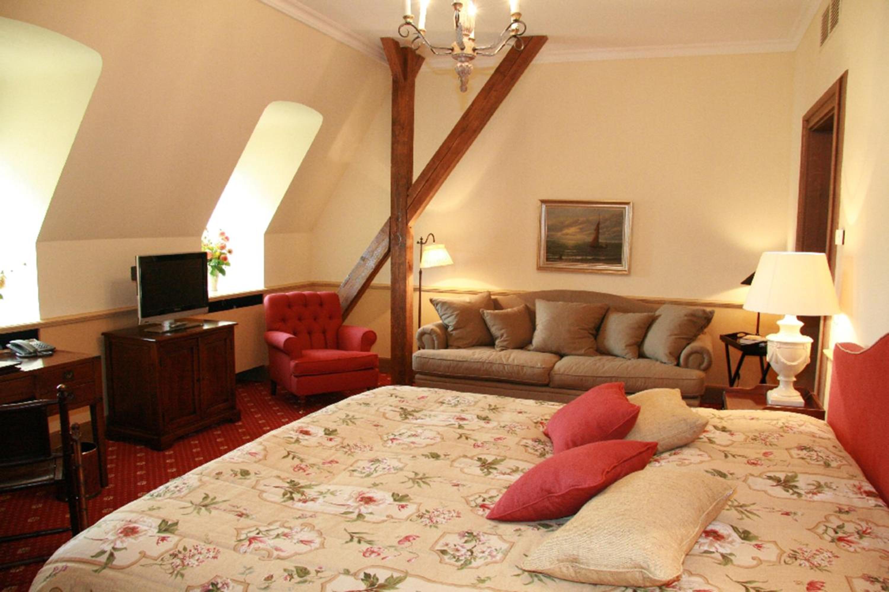 Deluxe Double Room - Photo 5