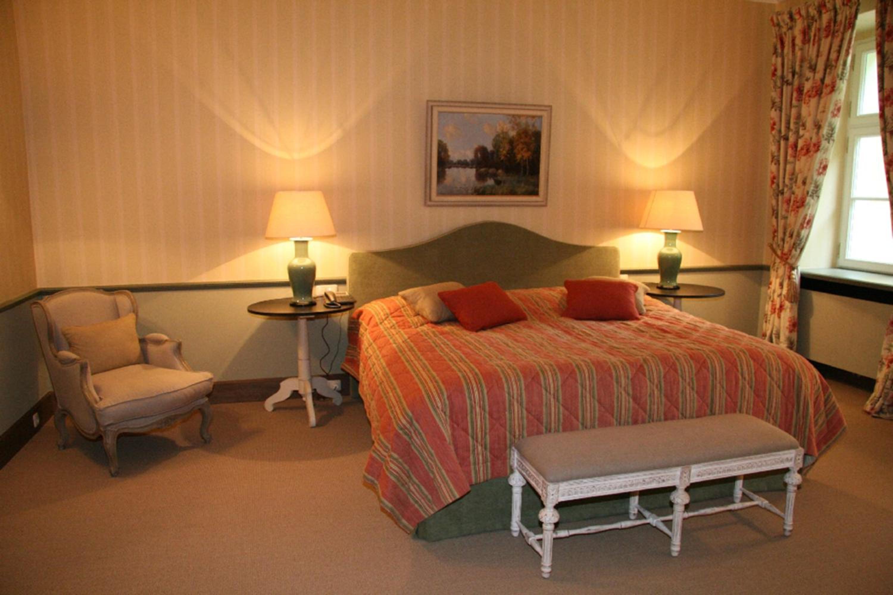 Deluxe Double Room - Photo 10