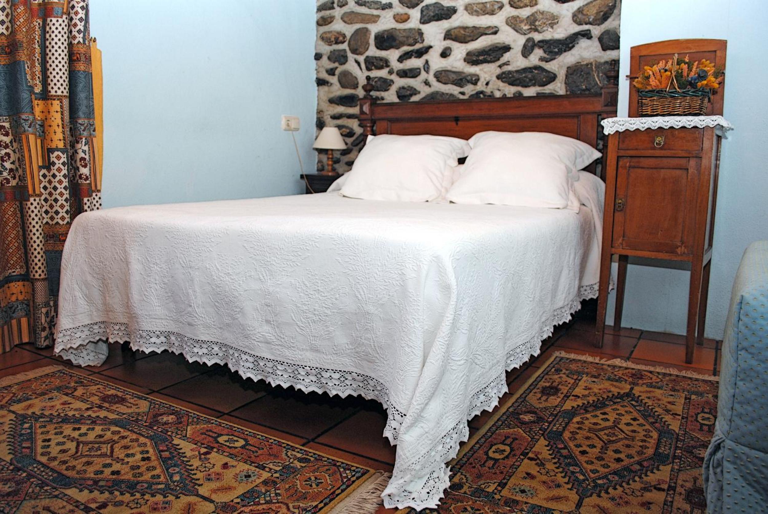 Double or Twin Room photo 2
