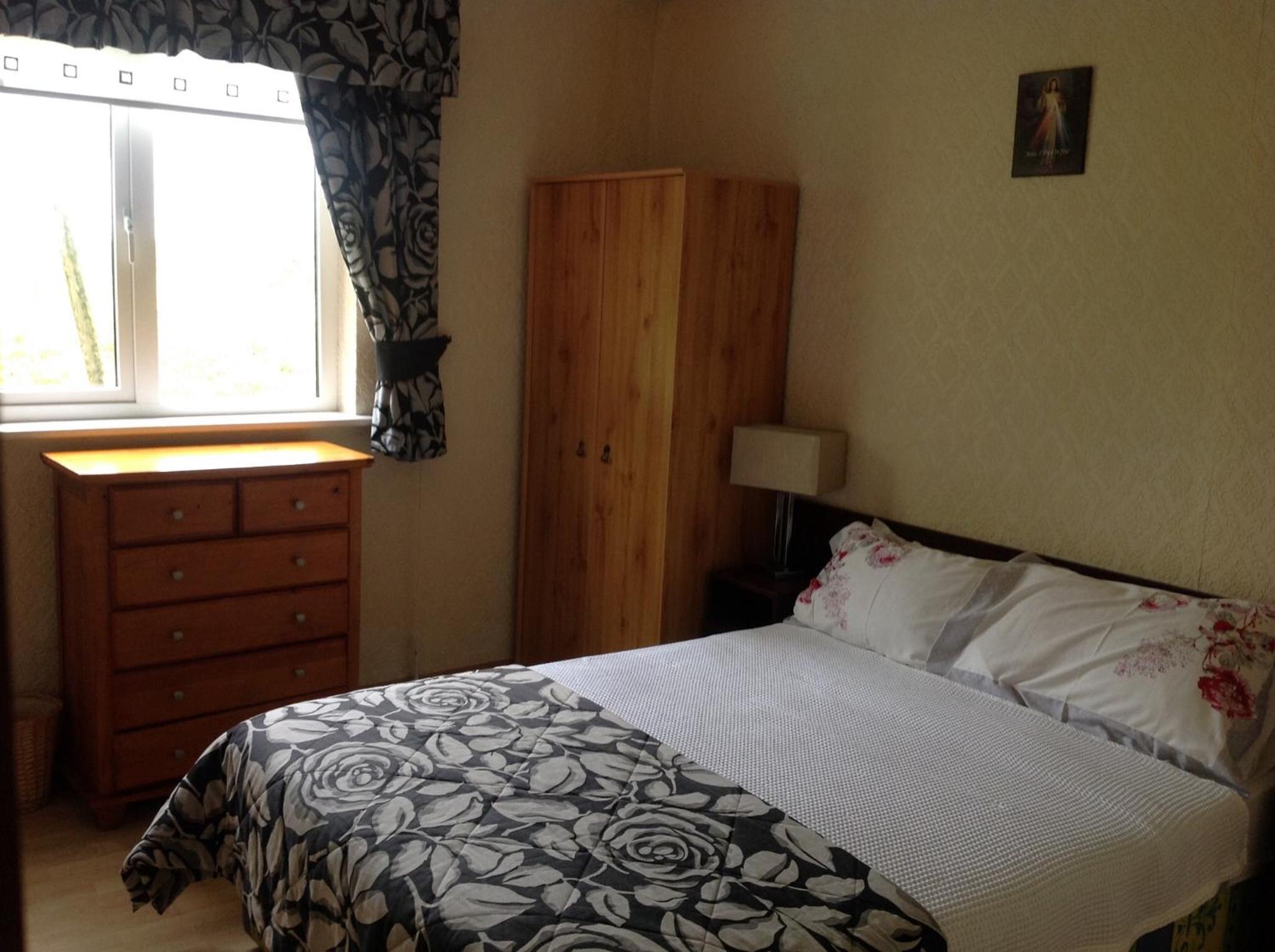 Budget Double Room photo 2