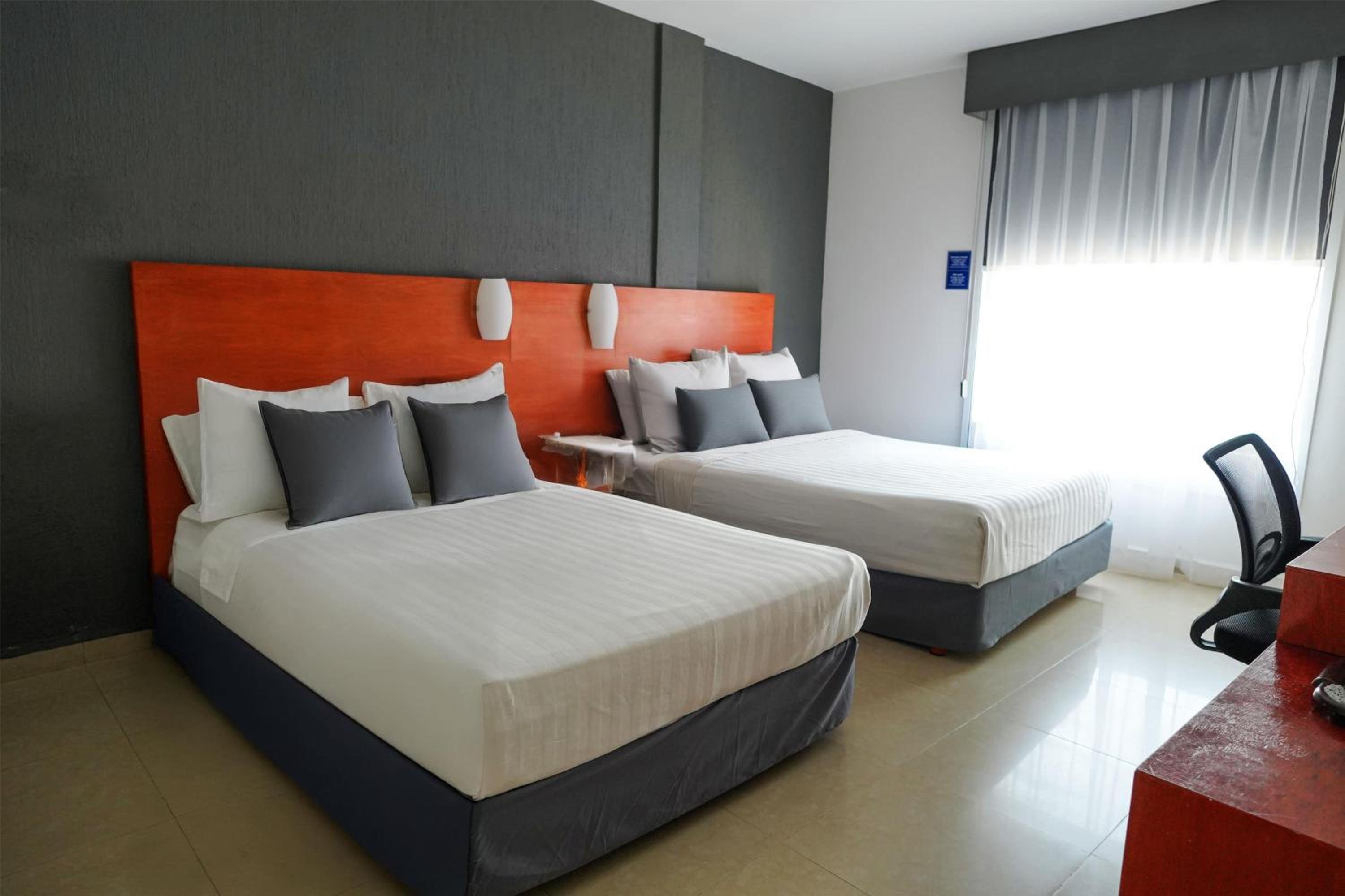 Double Room with Two Double Beds - Non-Smoking