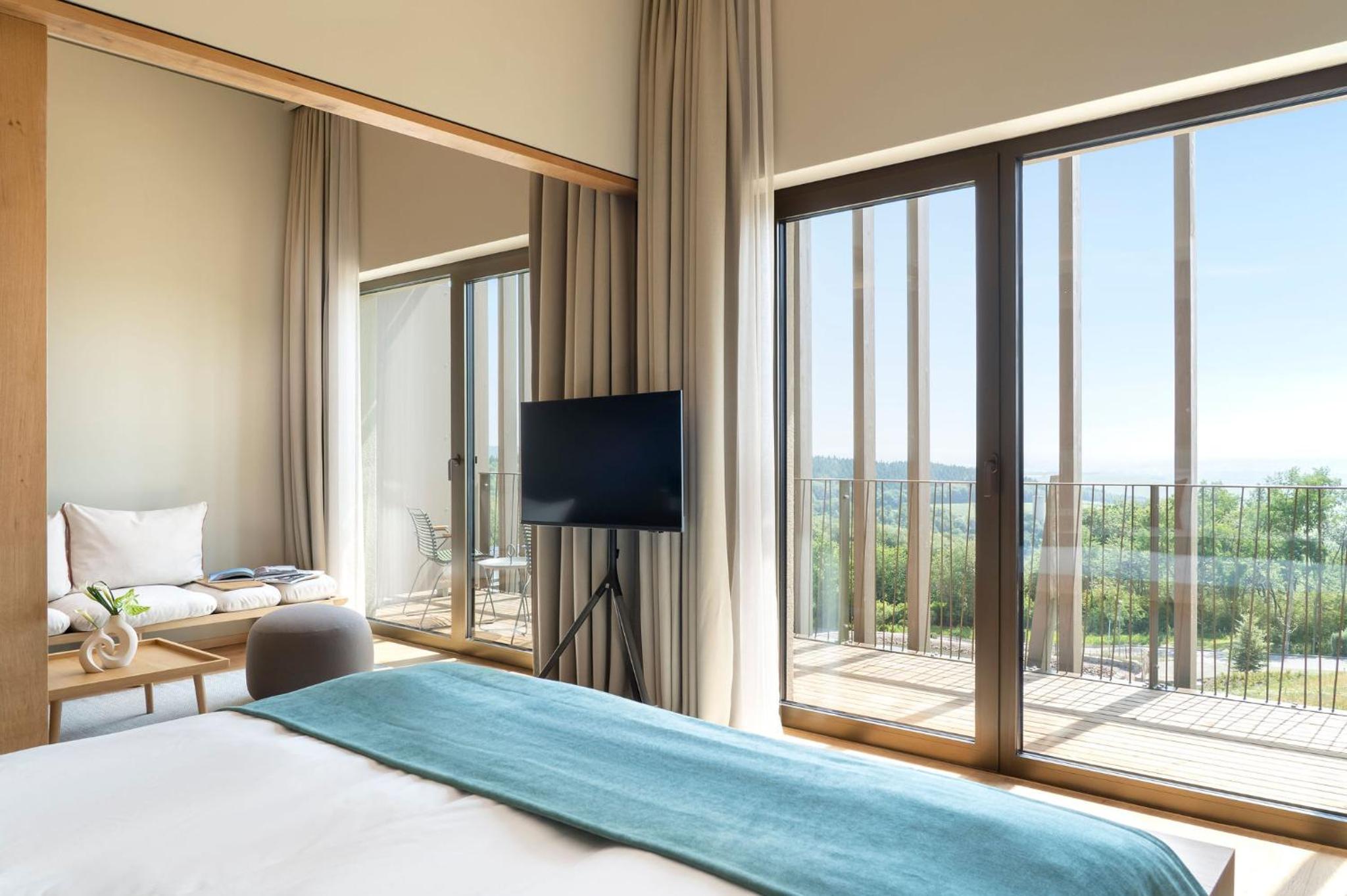 Junior Suite With Garden View photo 3