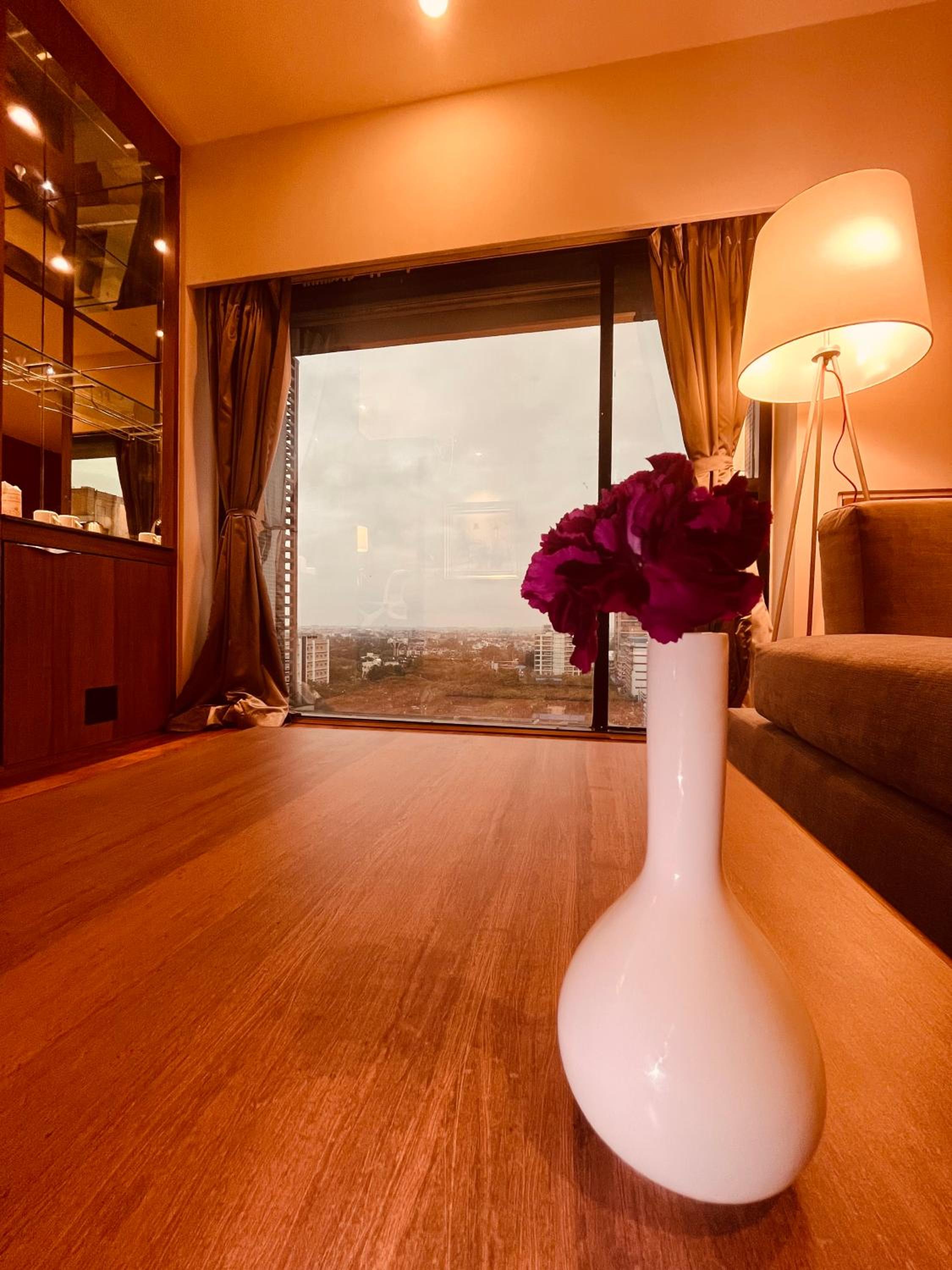 Suite with City View photo 2