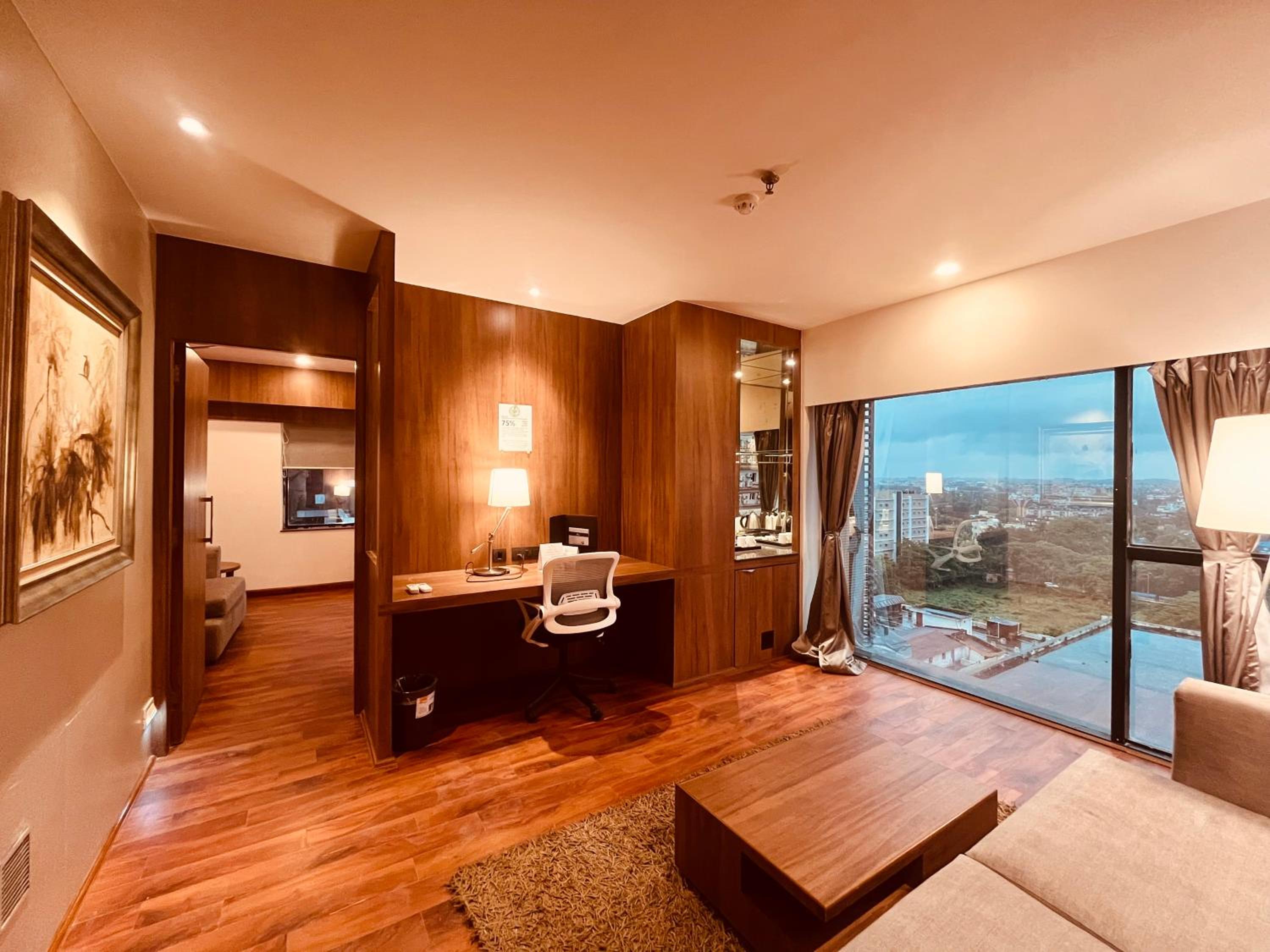 Suite with City View