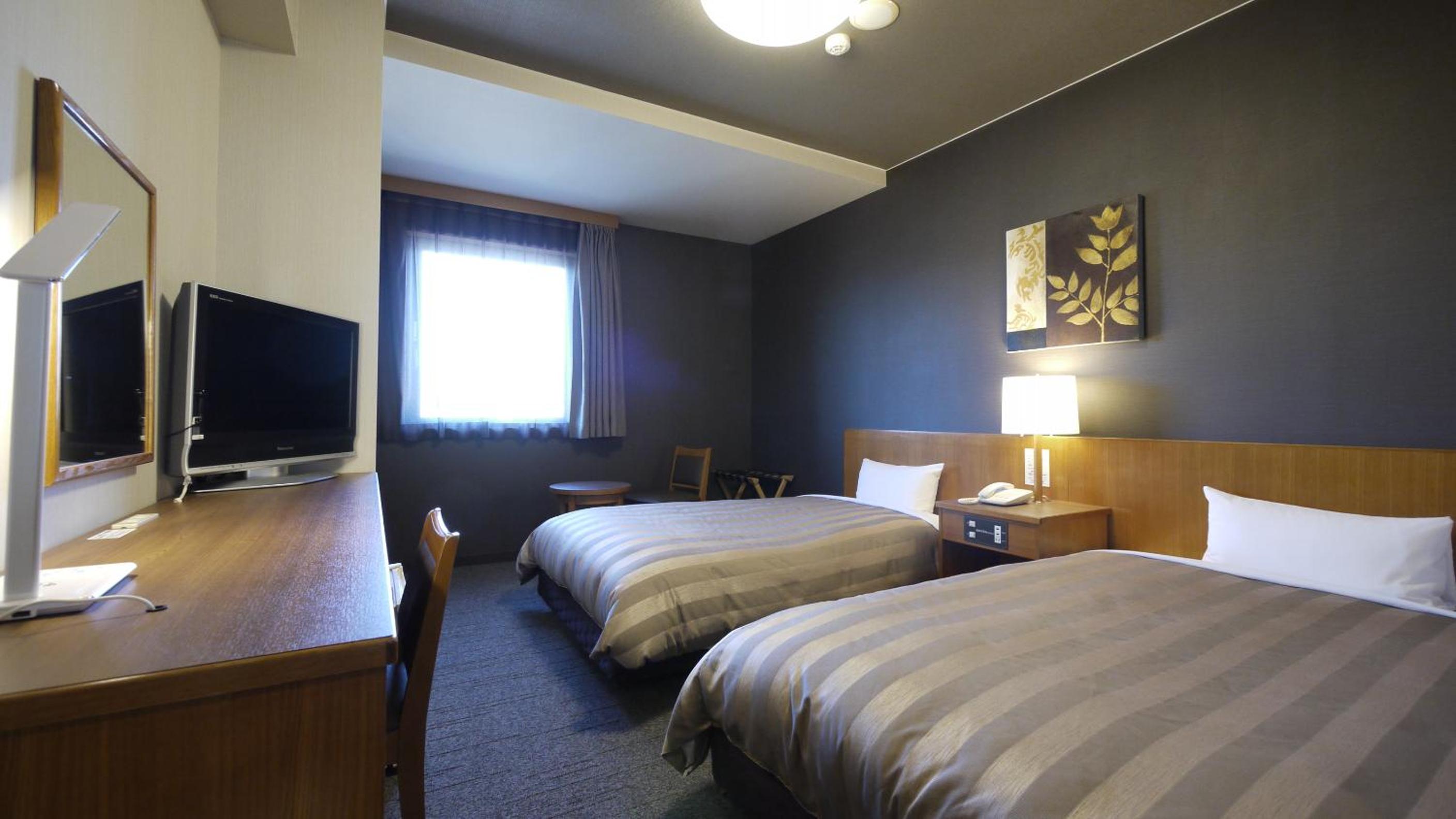 Twin Room Mt. Fuji Side - Smoking - Photo 6