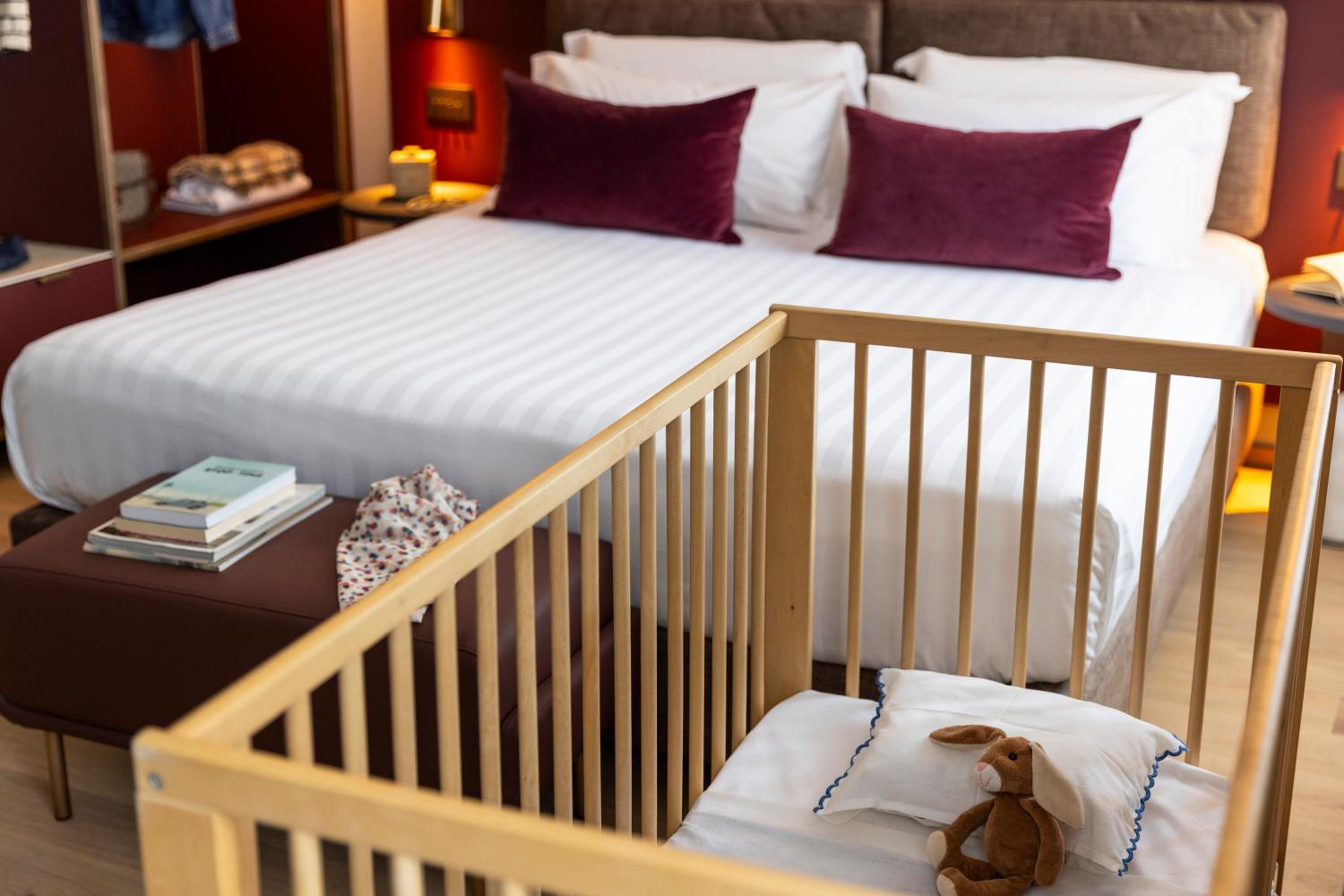 Deluxe Double or Twin Room