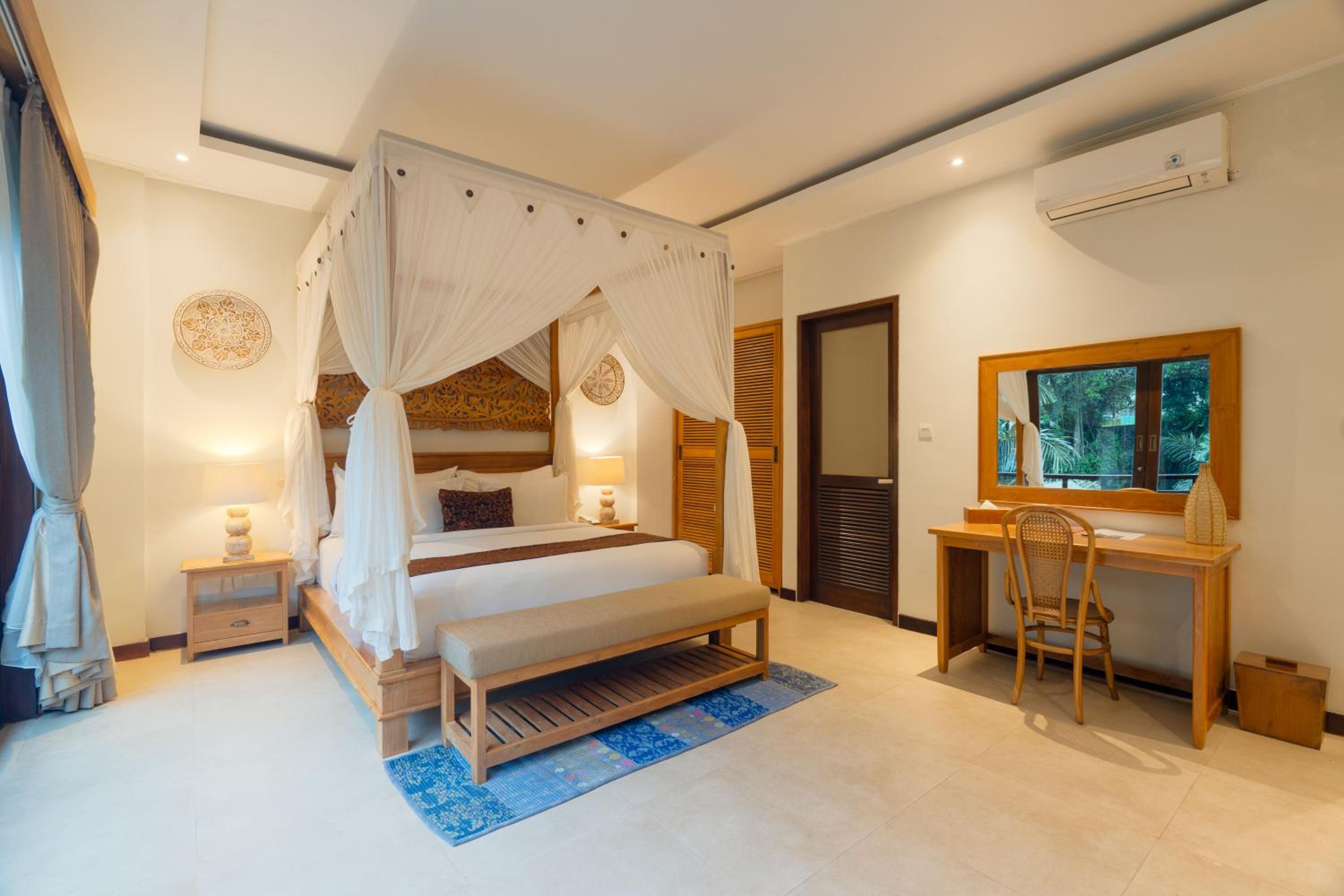 Two Bedroom Royal Family Jungle View - Photo 3