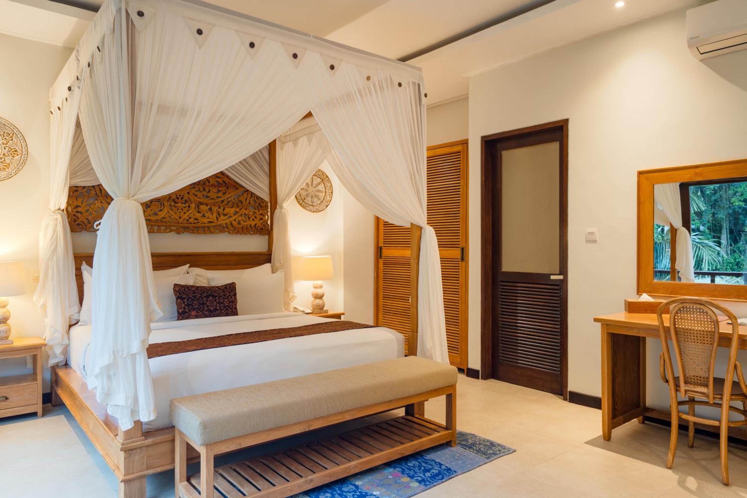 Two Bedroom Royal Family Jungle View - Photo 2