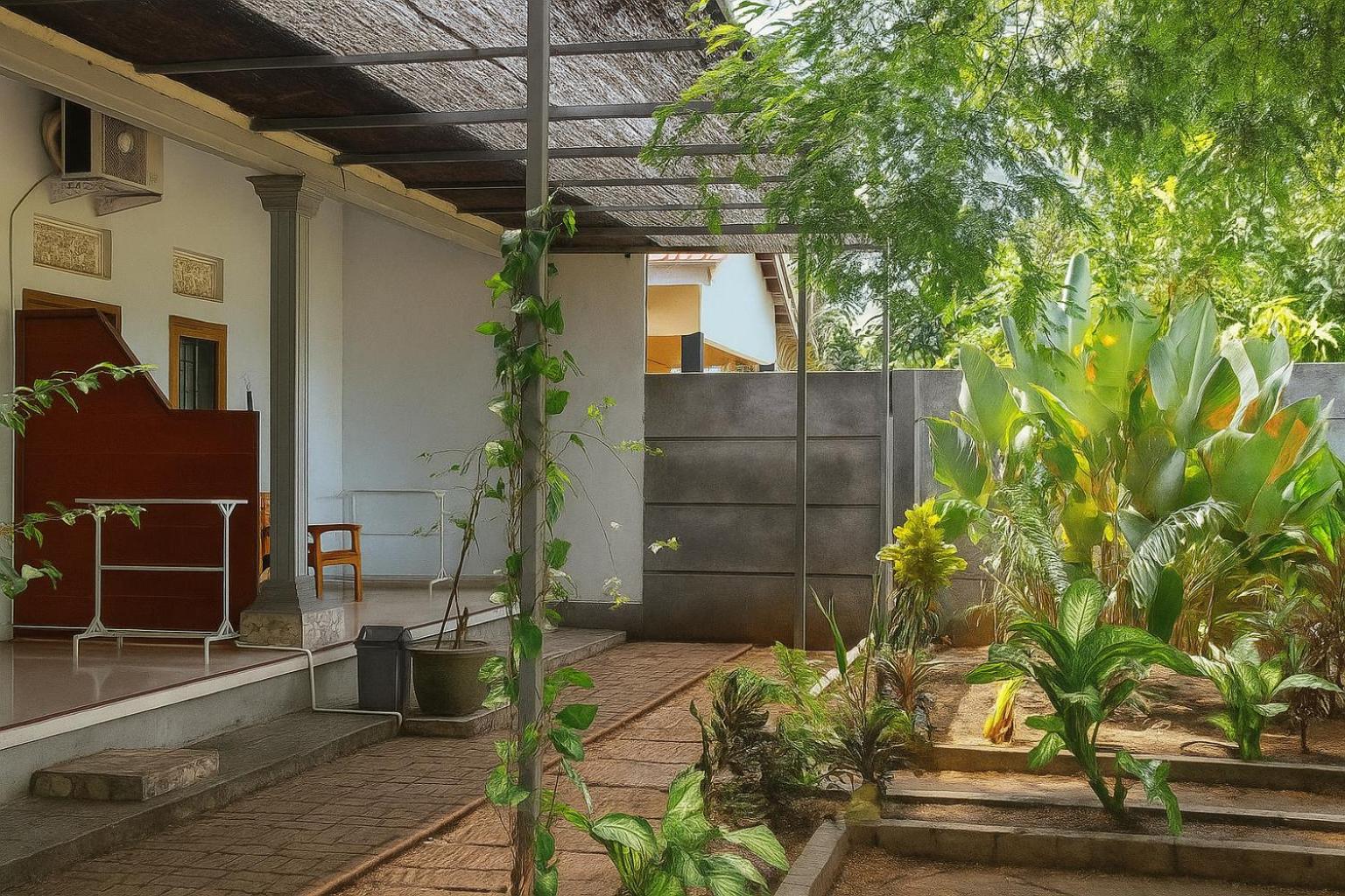Twin Room with Garden View photo 3