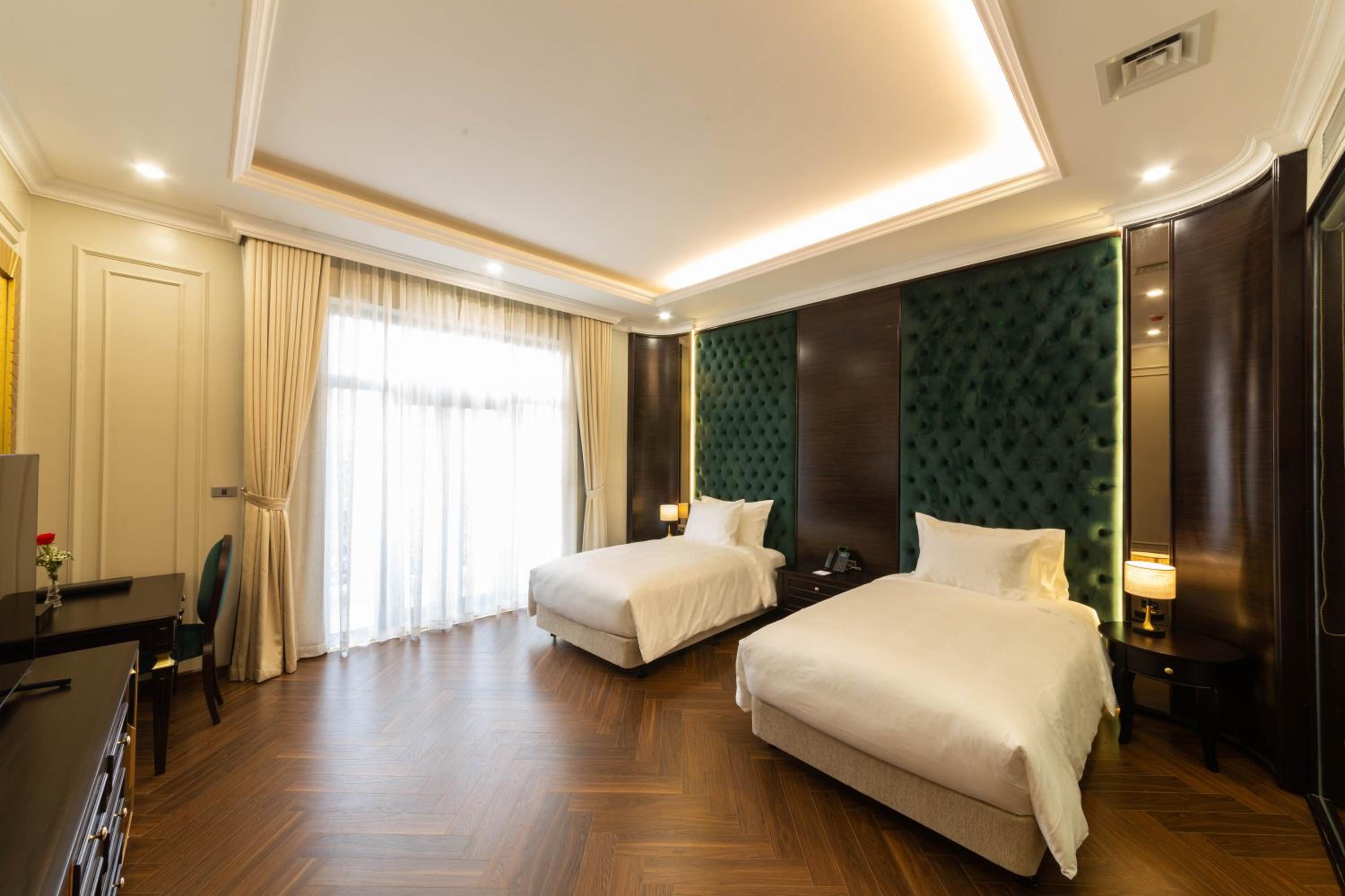 Junior Suite with Balcony