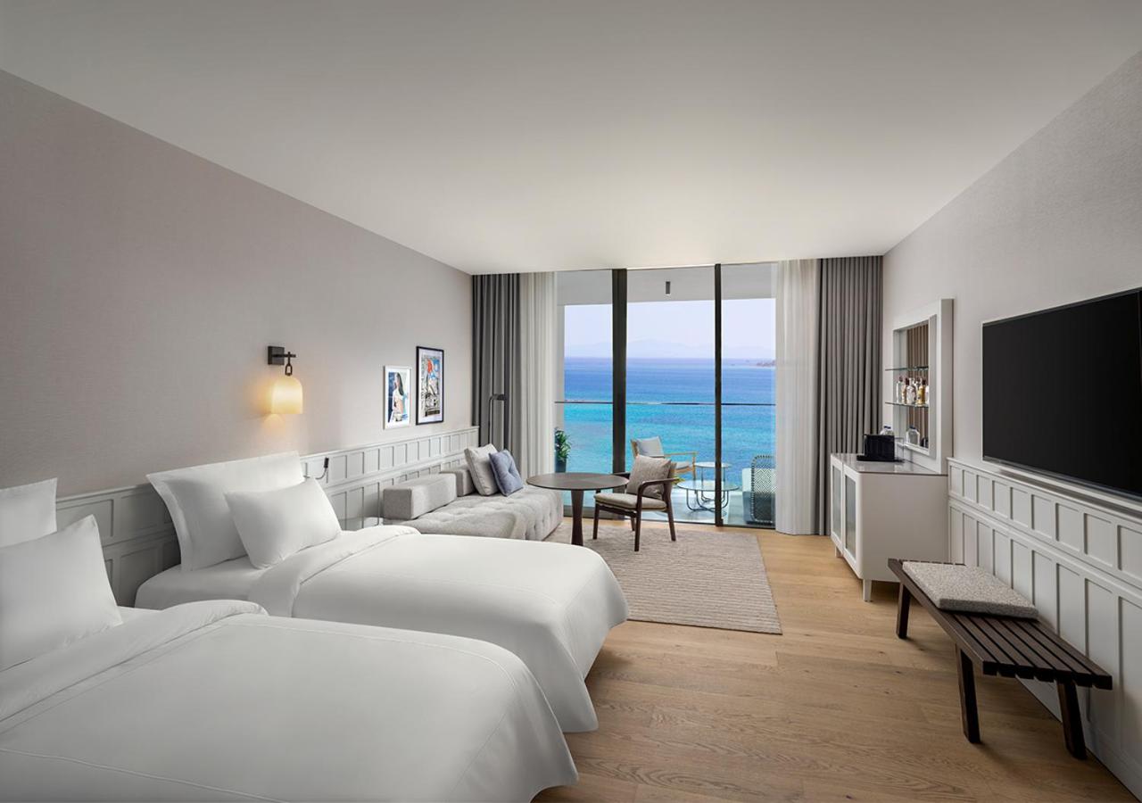Honeymoon Room photo 3
