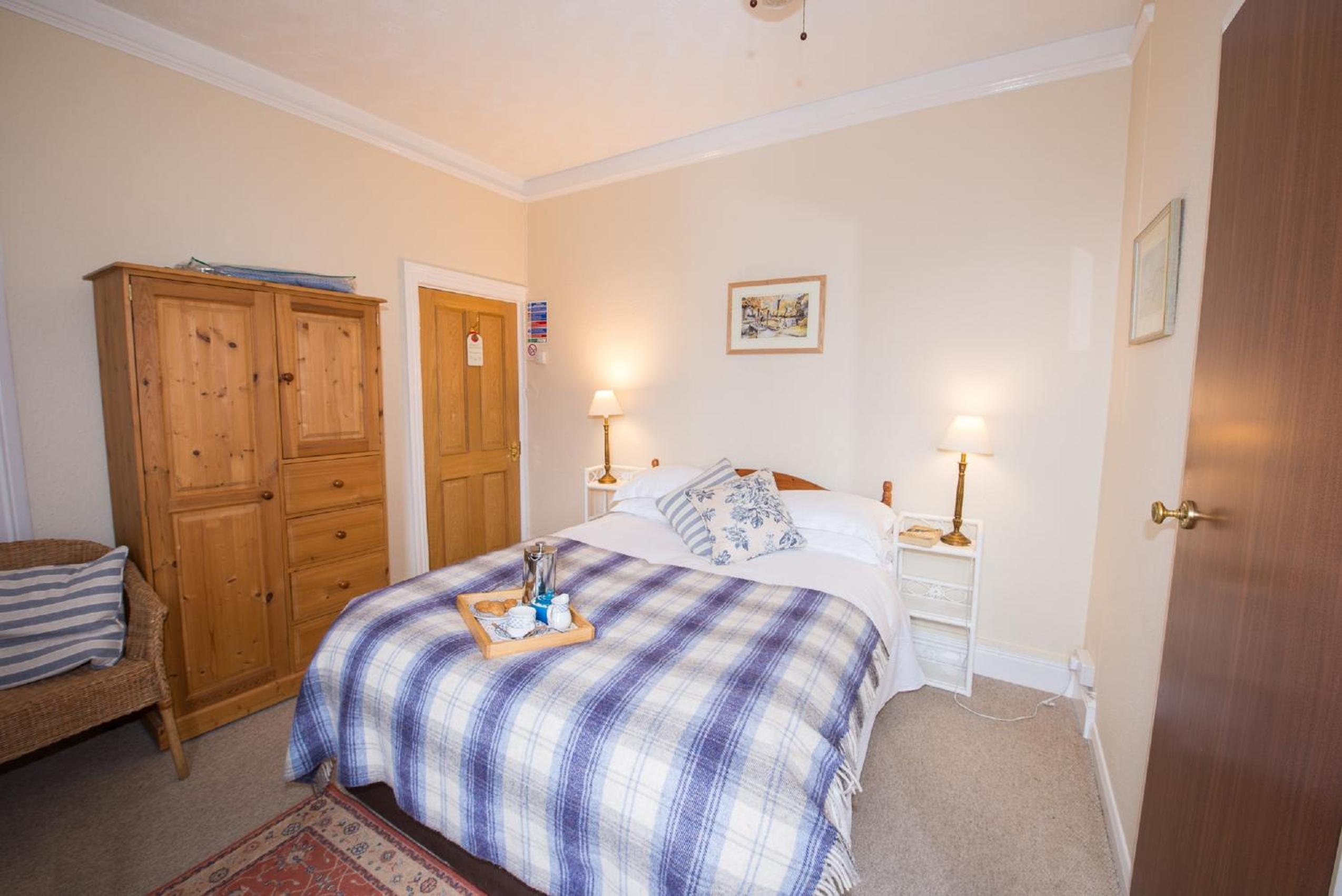 Double Room with Private Bathroom photo 2
