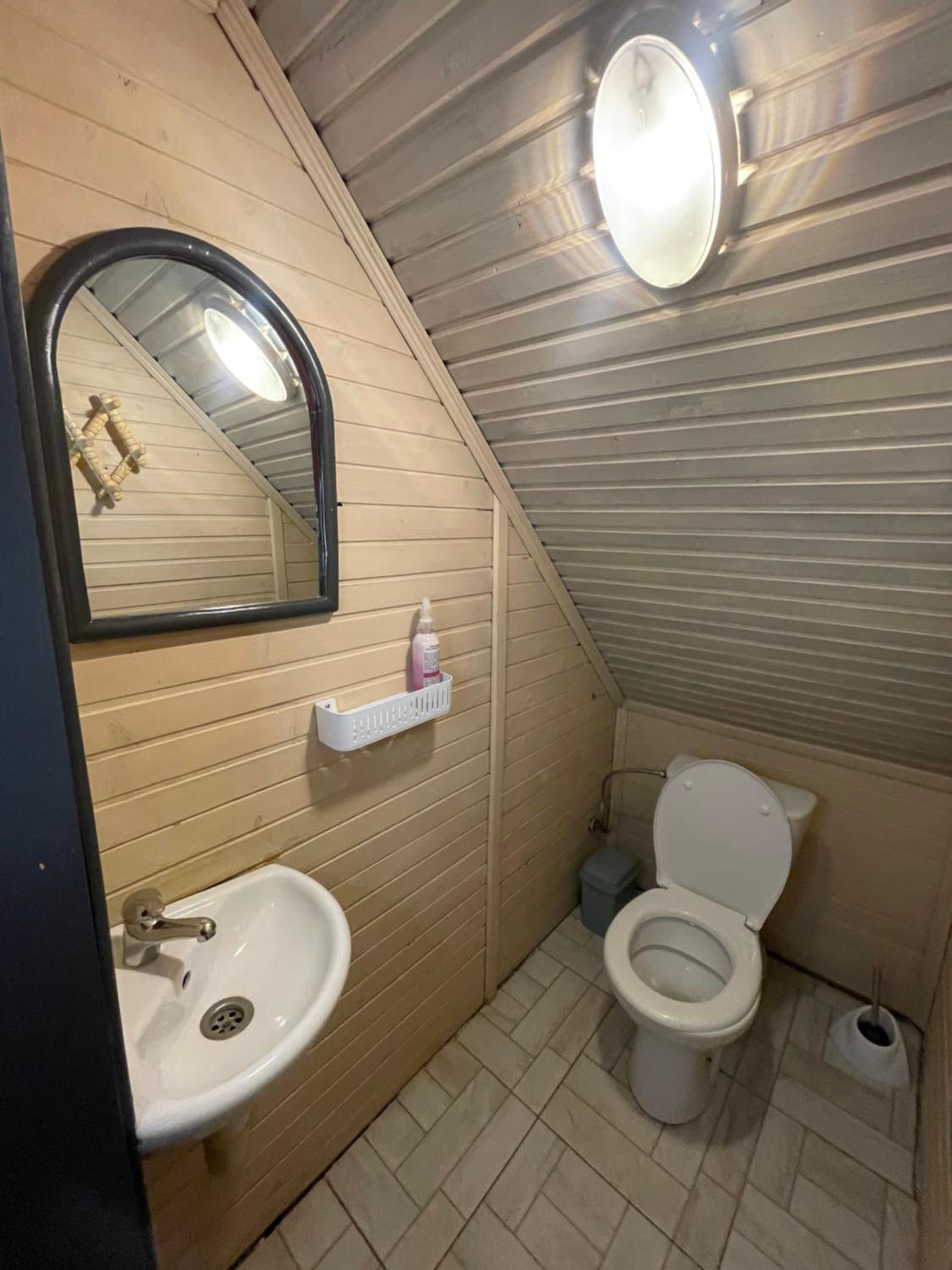 Two-Bedroom House photo 3