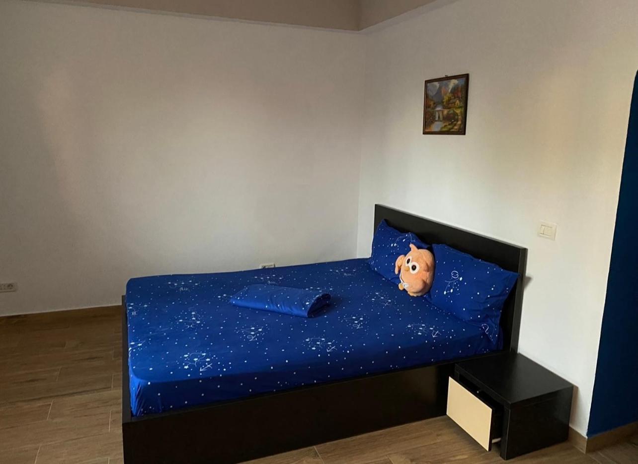 Double or Twin Room with Shared Bathroom photo 2