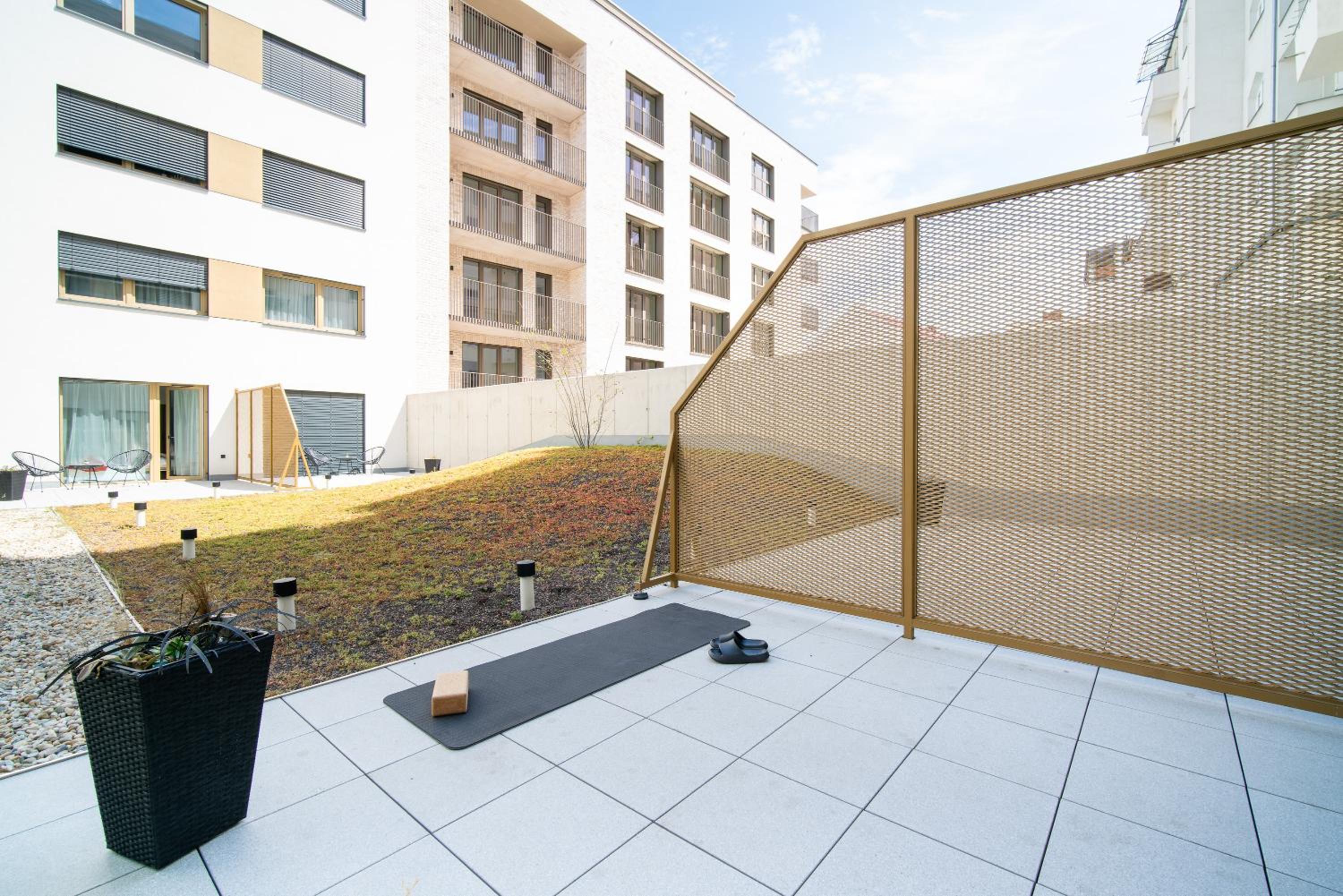 Apartment with Terrace