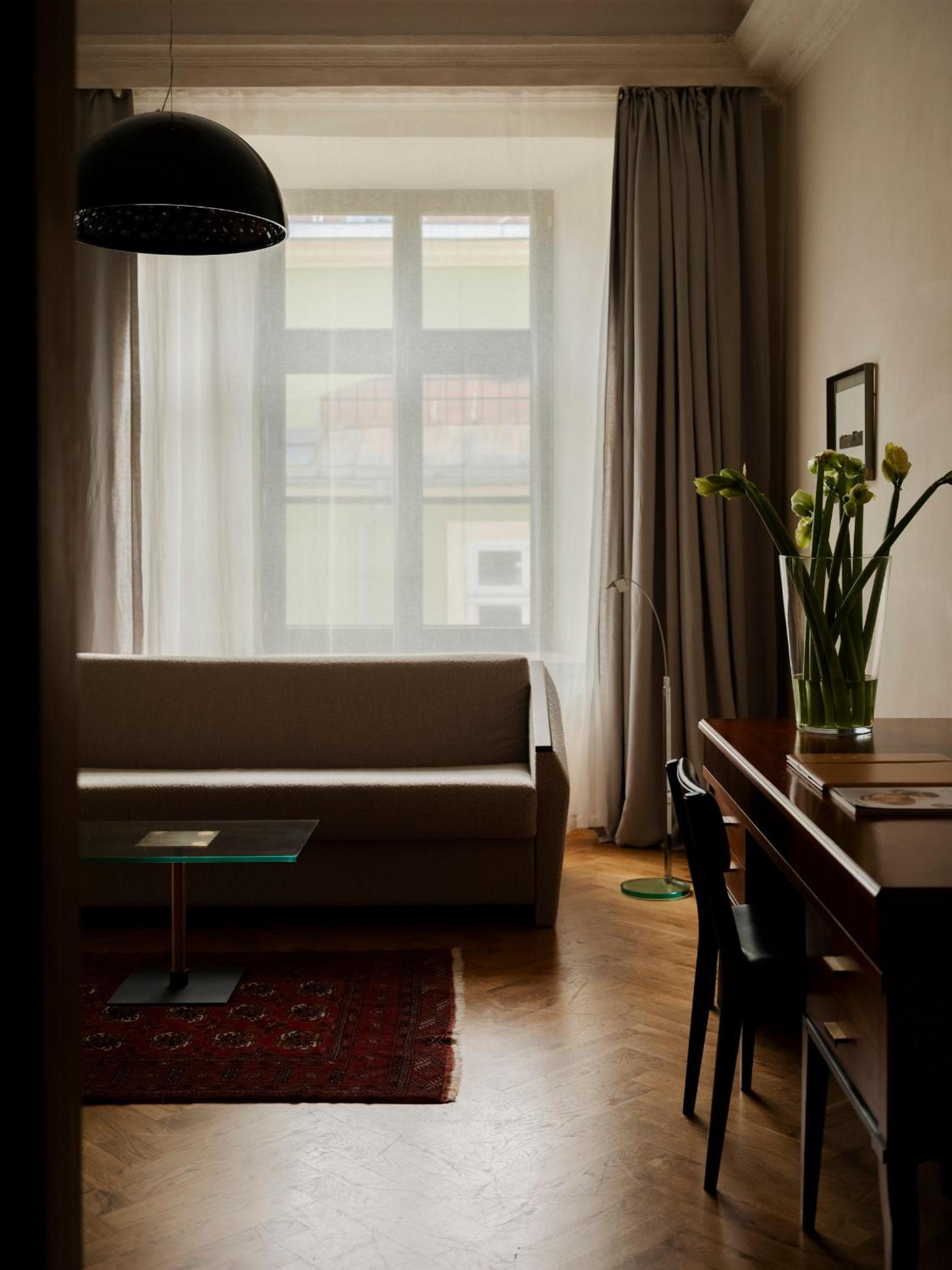Deluxe Family Suite photo 2