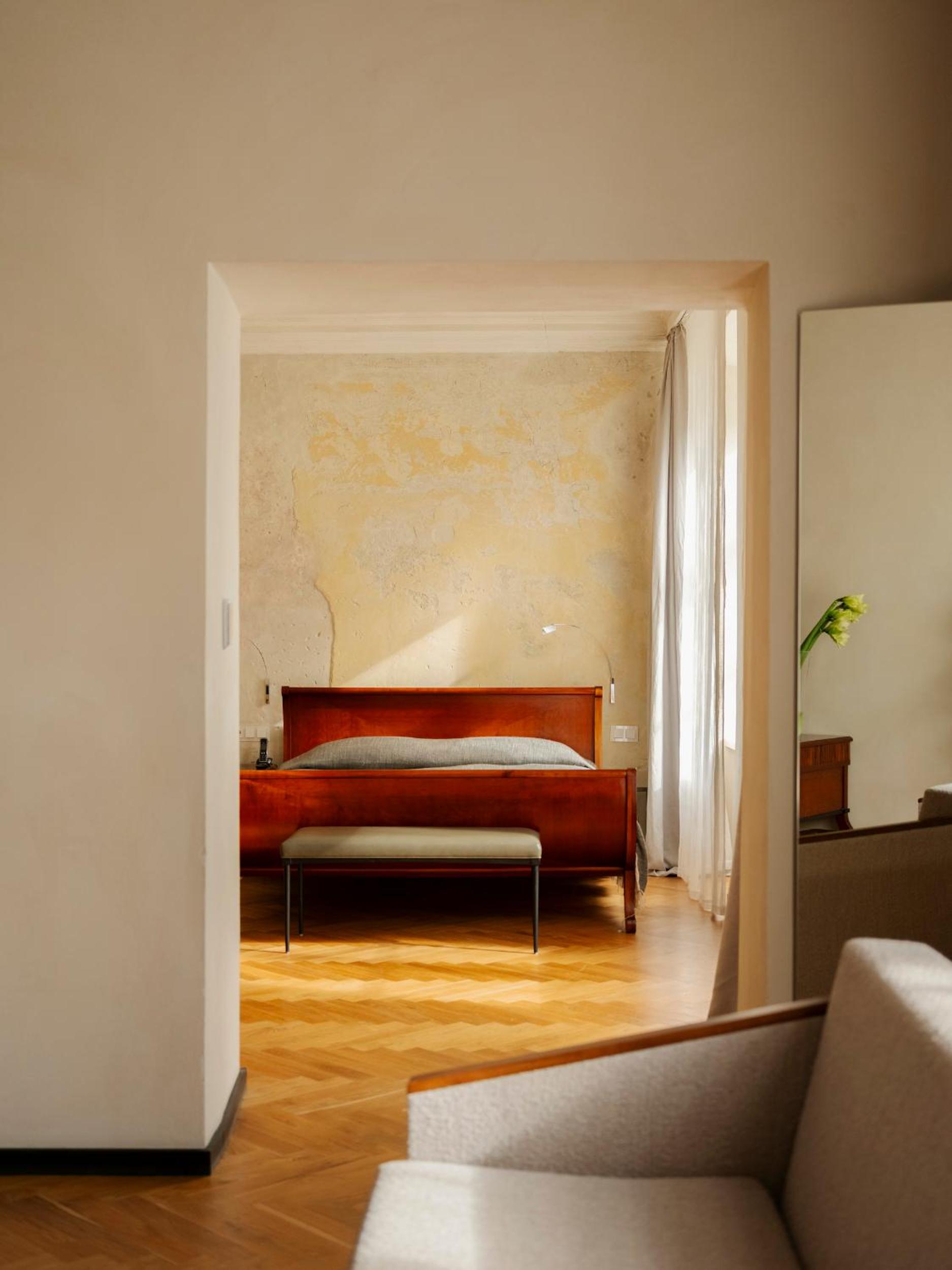 Deluxe Family Suite photo 3